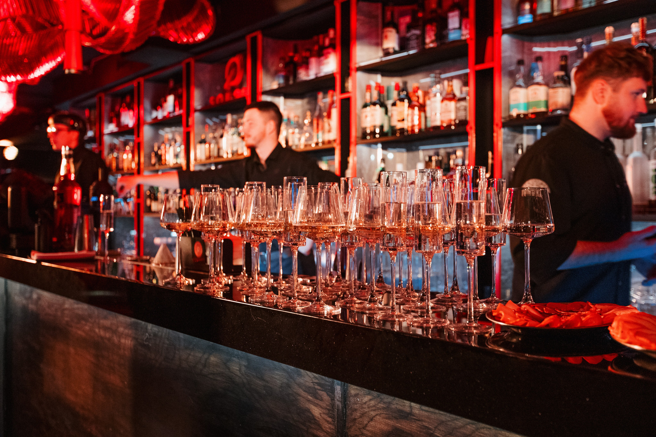 LA FAMIGLIA — SOLOVI — 1 YEAR. СВОИ. ФОТООТЧЕТЫ-СОБЫТИЯ-МЕСТА