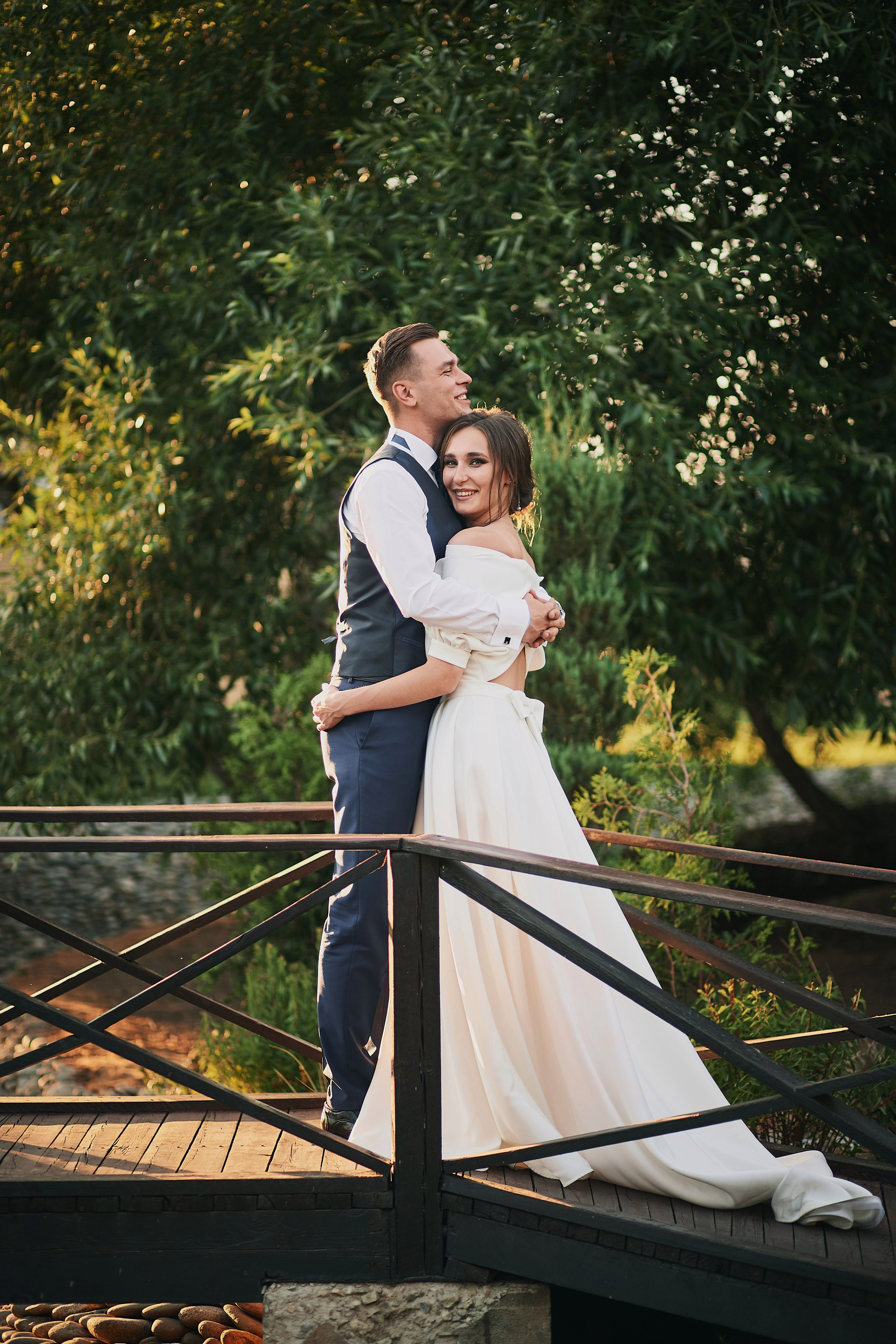 Свадебная Фотосессия Ирины и Сергея в загородном клюбе Лачи