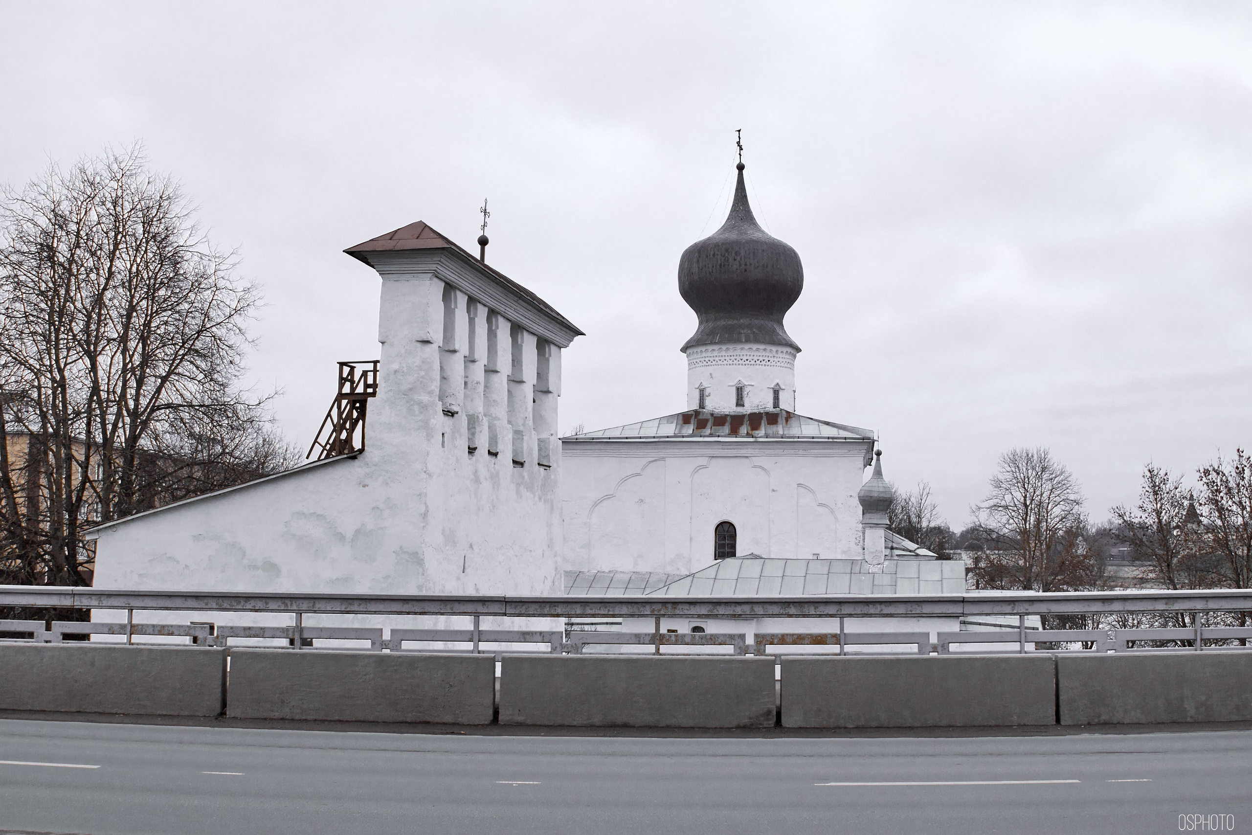Псков. Ноябрь. Фотографъ Сергѣевъ. Поймать мгновеніе