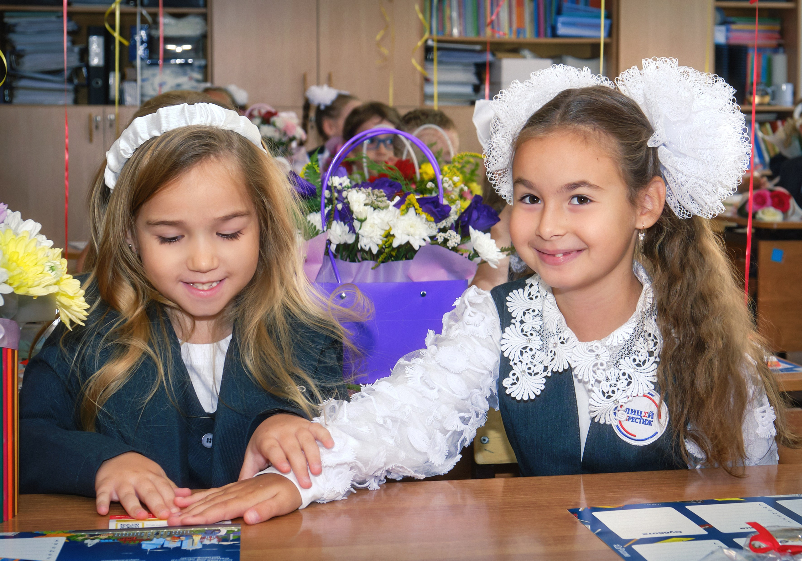 Фотосессия 1 сентября для 1 класса в школе | Фотограф на 1 сентября в Самаре