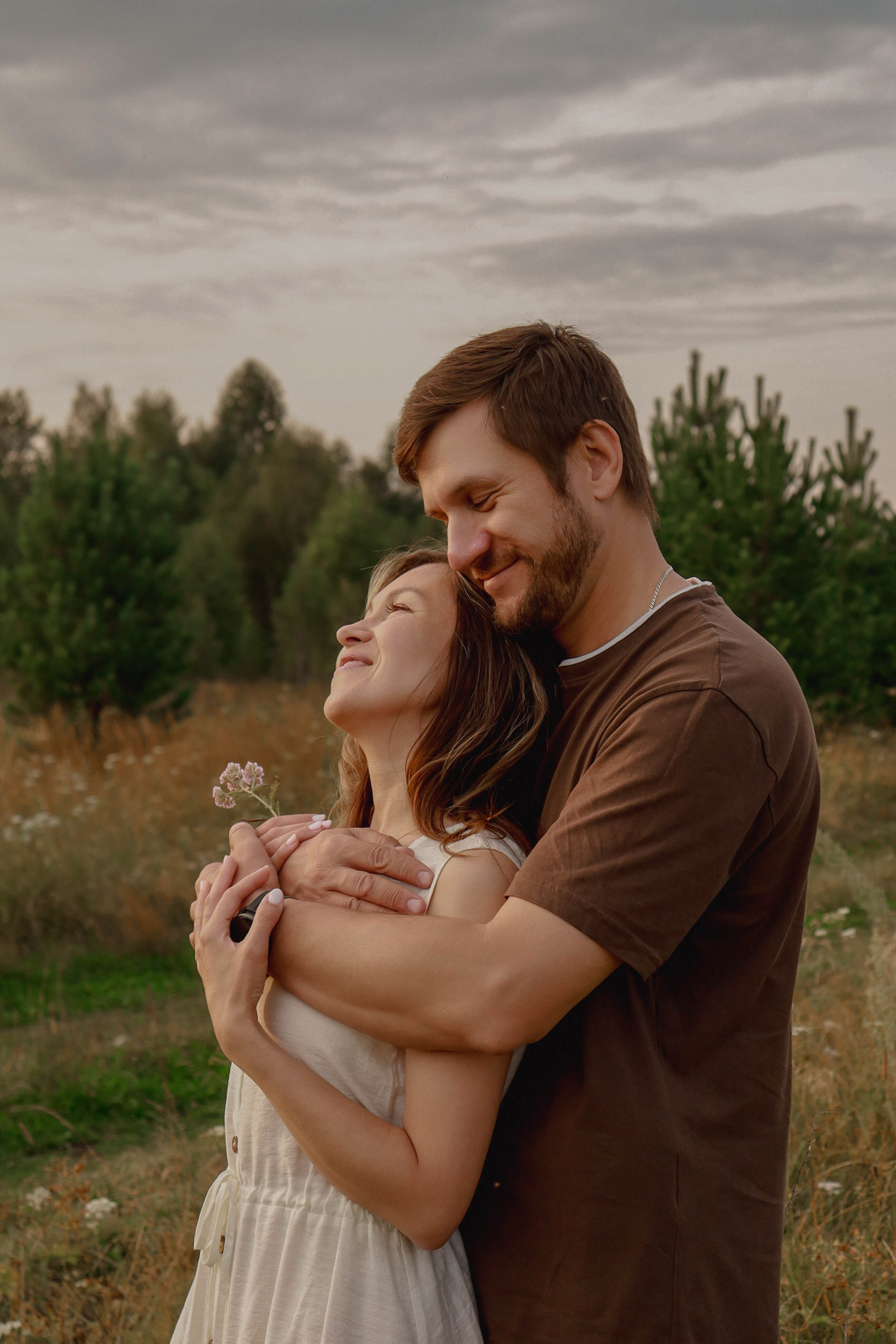 Семья в поле. Фотограф Александра Коновалова