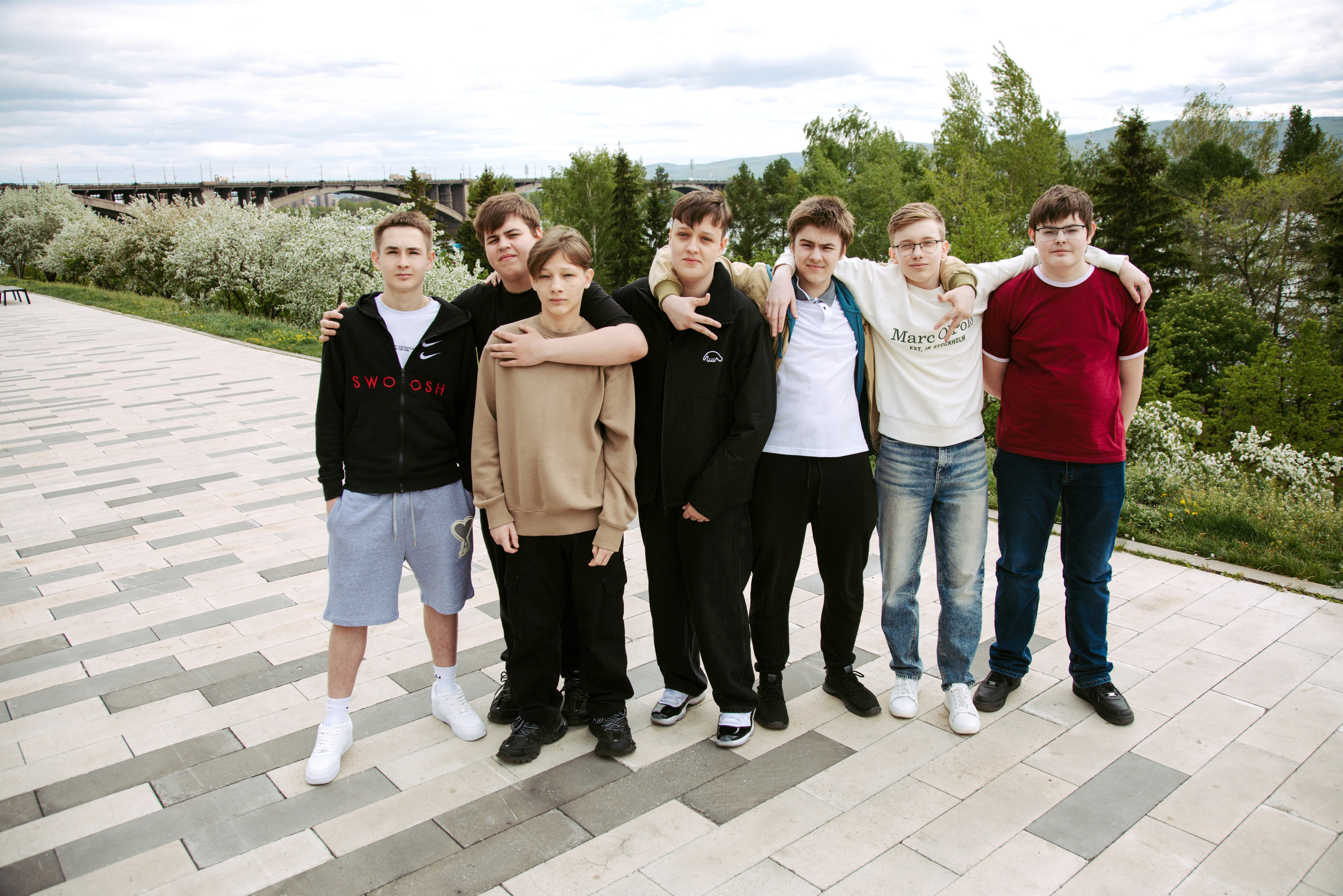 Выпускные альбомы в Красноярске. Студия Колибри