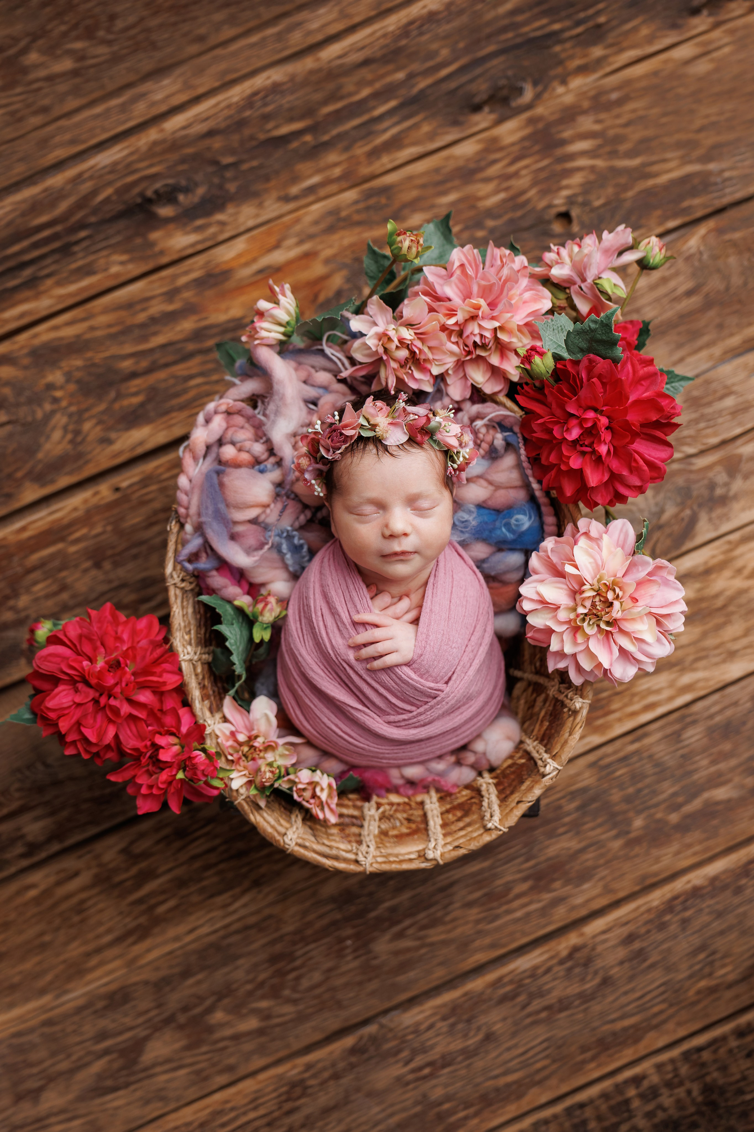 Девочки (Классика Newborn). Детский, семейный и фотограф новорождённых в Ярославле Анна Салова