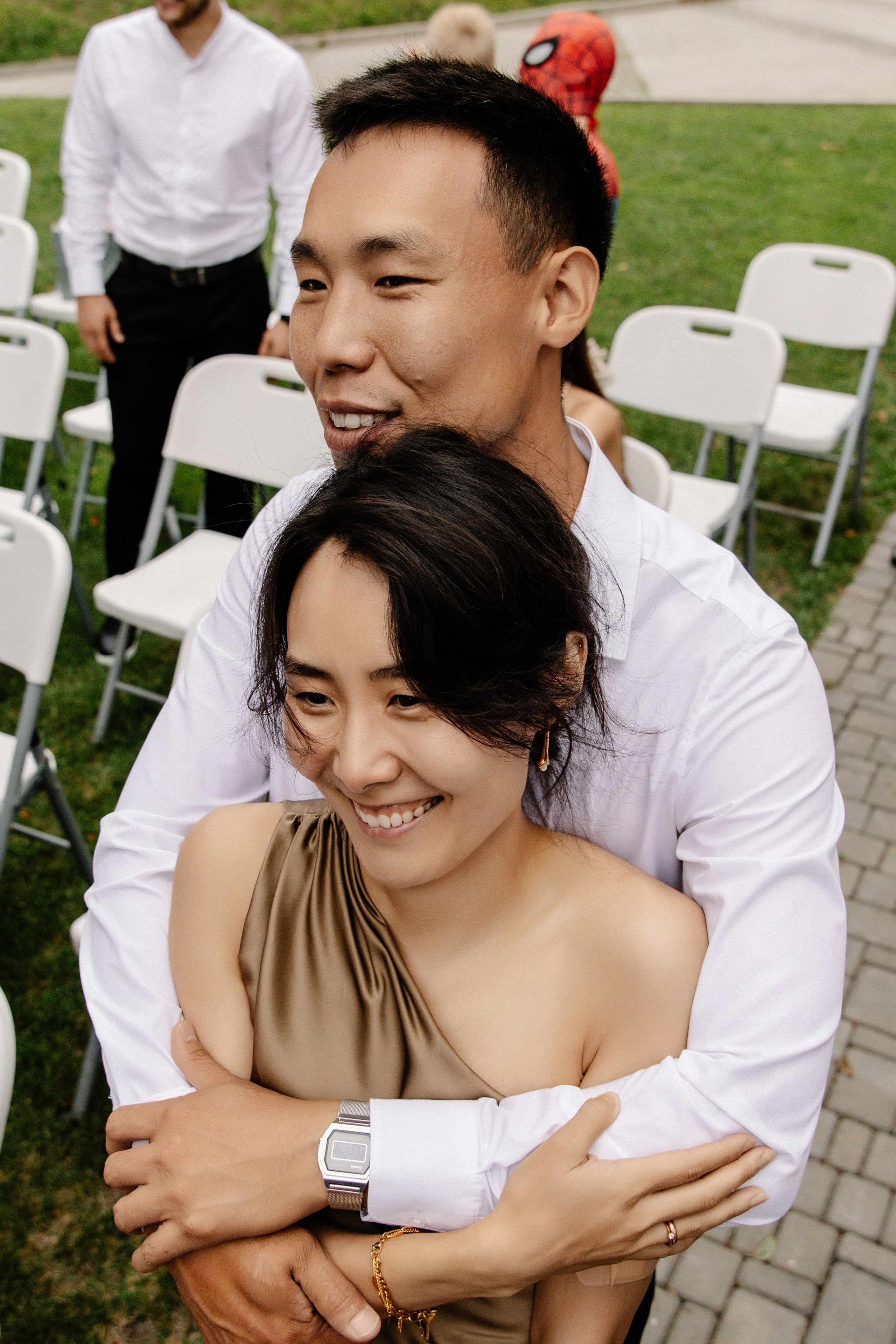 Я создаю профессиональные фотографии, которые сохраняют эмоции, детали и атмосферу вашего праздника. Свадебный фотограф во Владивостоке