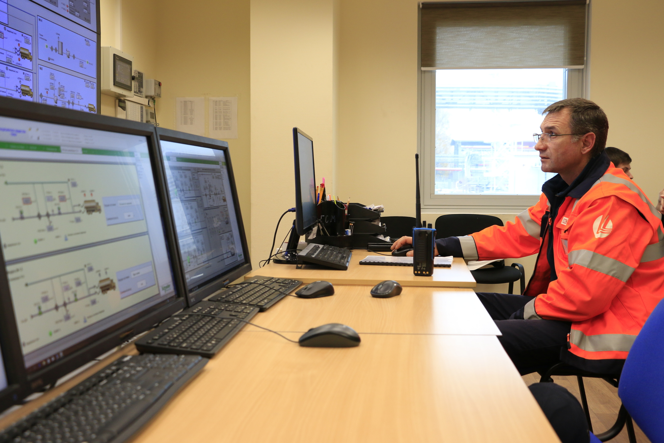 Шереметьево аэропорт, фотосъемка в порту и на летном поле, лаборатория. Мария Ткаченко. Документальная фотография