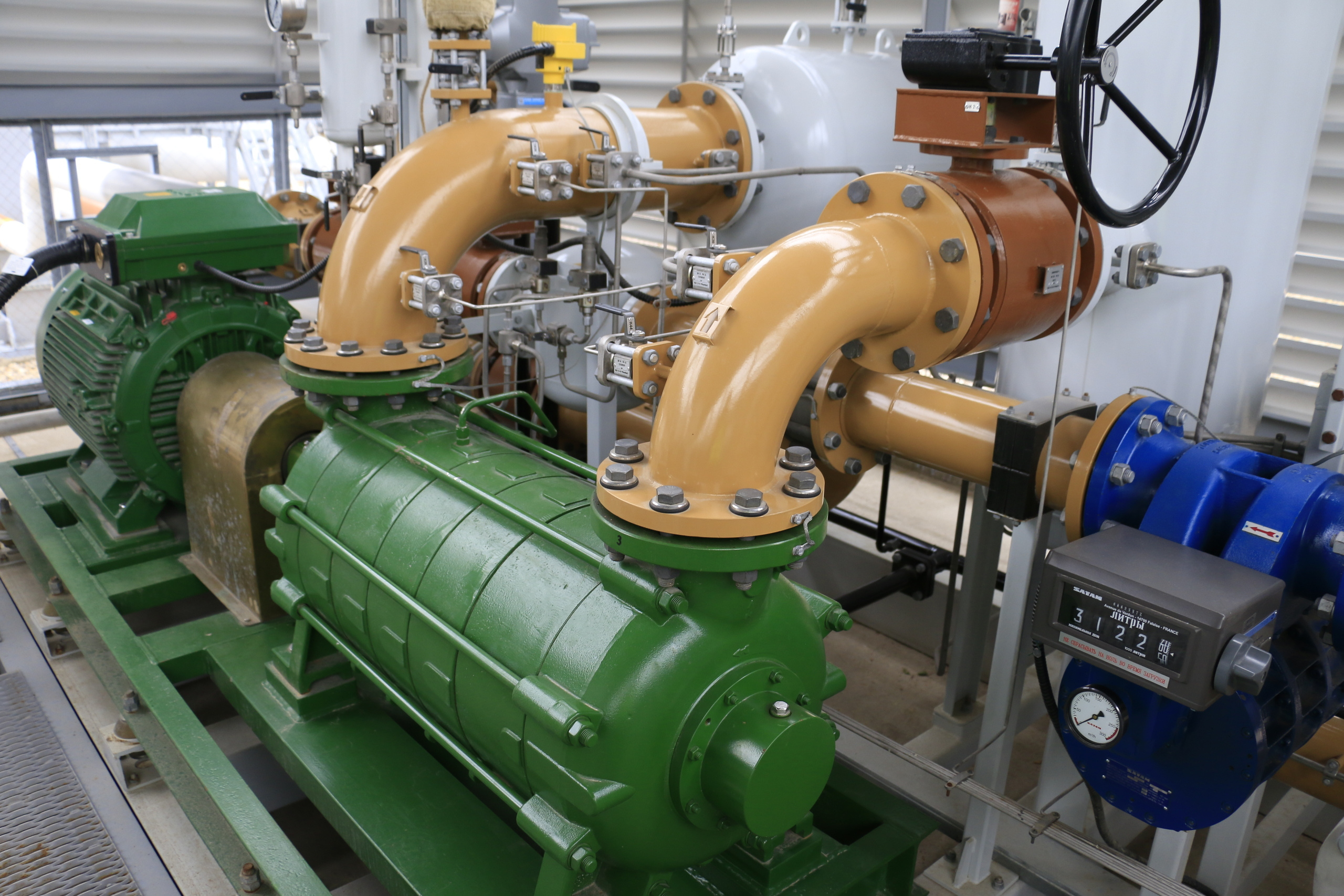 Шереметьево аэропорт, фотосъемка в порту и на летном поле, лаборатория. Мария Ткаченко. Документальная фотография