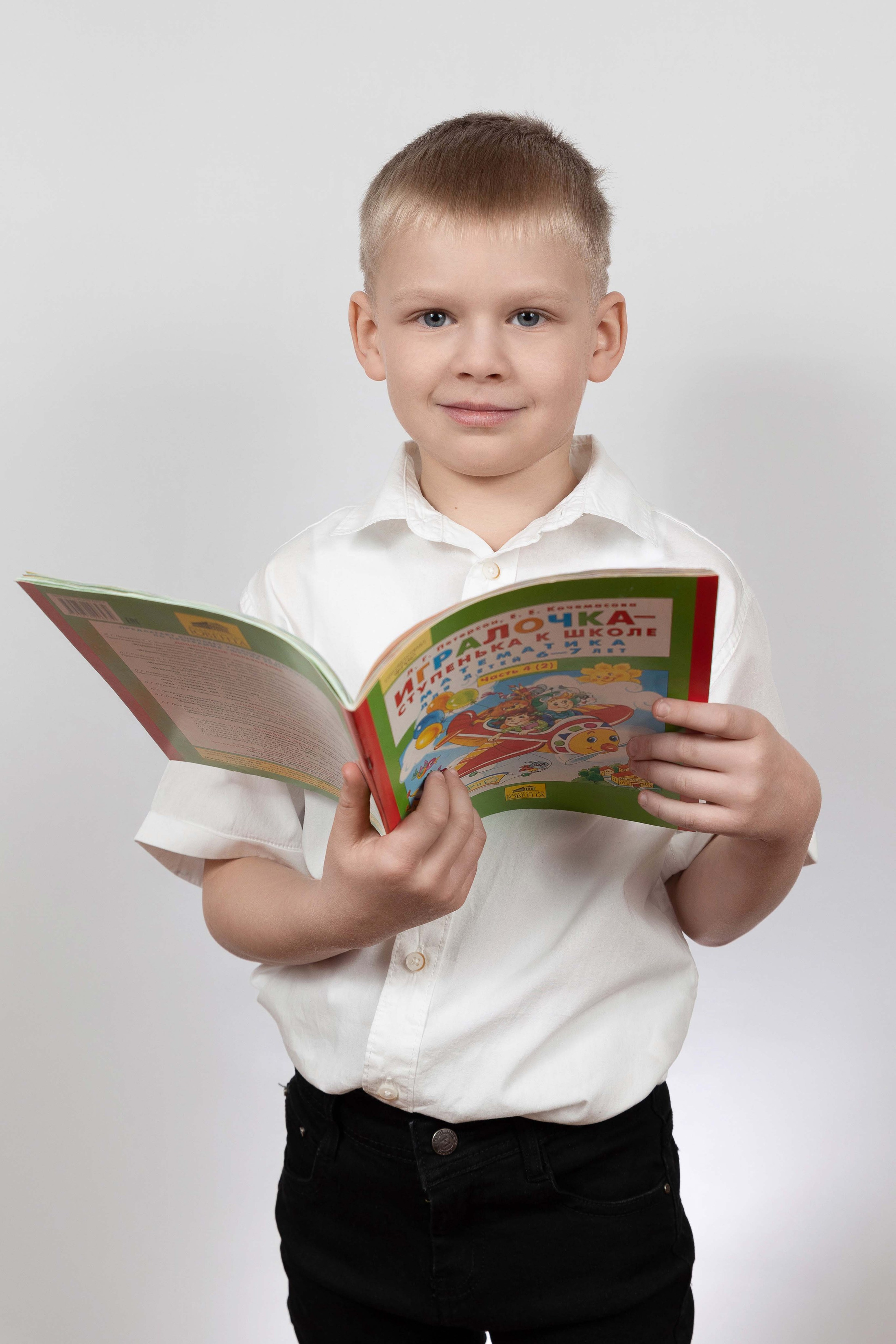 Портреты. Школьный и детсадовский фотограф Москва. Детский фотограф