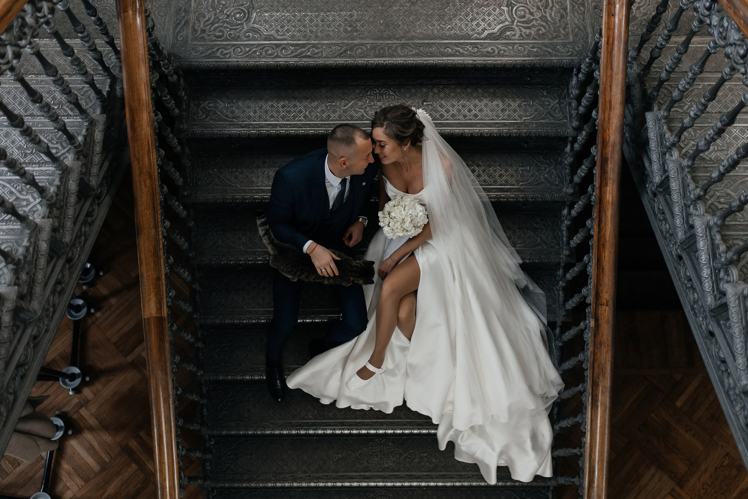 Свадебная фотосессия в Библиотеке-читальне имени А. С. Пушкина