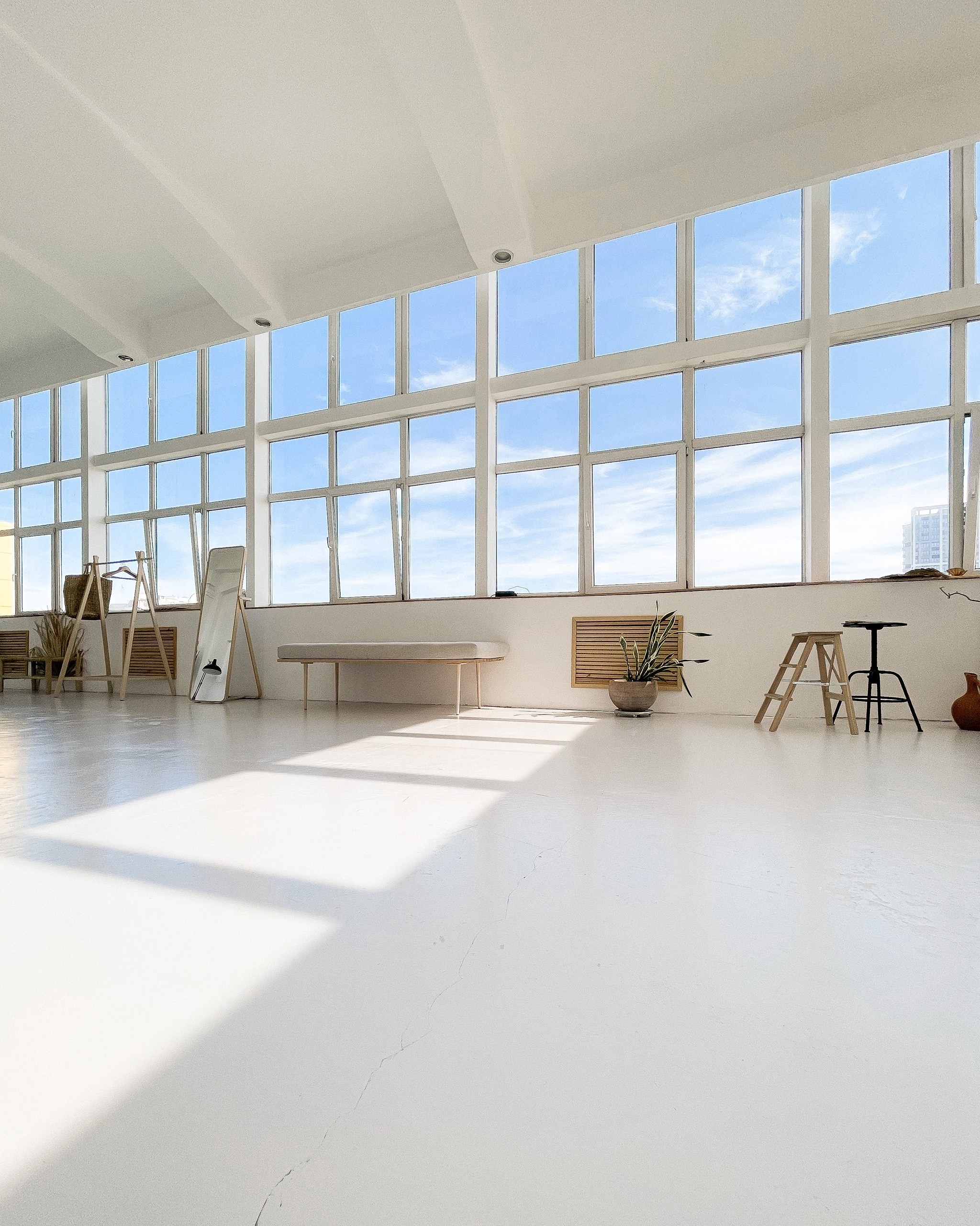 Подборка фотостудий с фотографиями интерьера. Свадебный и семейный фотограф и видеограф в Екатеринбурге Полянские Тимур и Анастасия