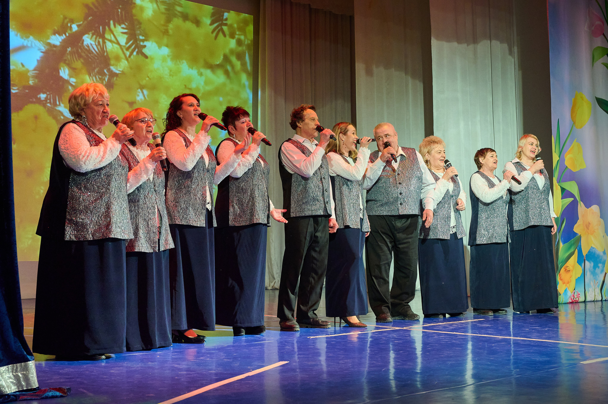 8 марта Марьина роща. Жизнь курорта Кабардинка в фотографиях
