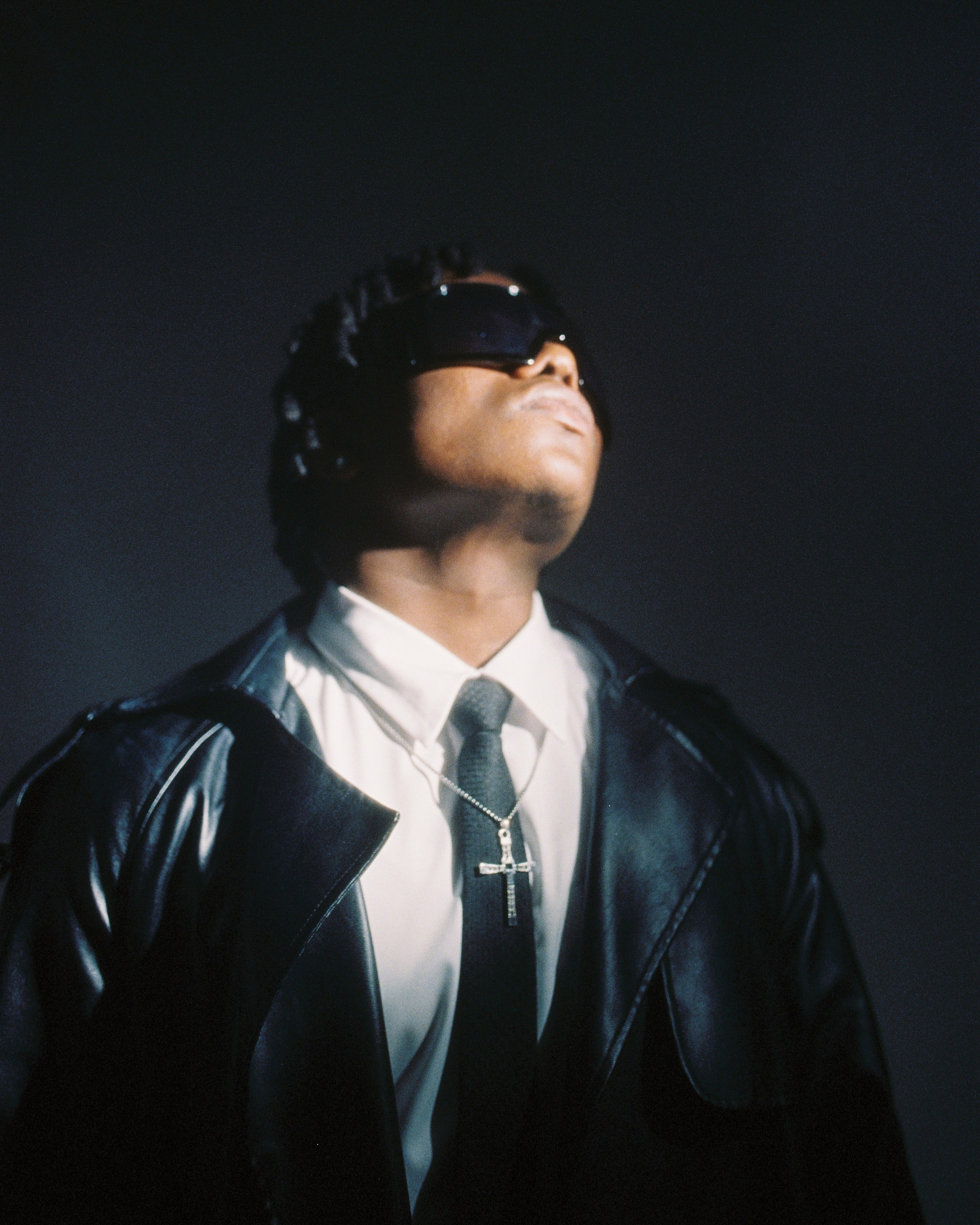 Новосибирск. Коммерческий фотограф для маркетплейсов Wildberries и Ozon в Новосибирске — фото и видео для брендов