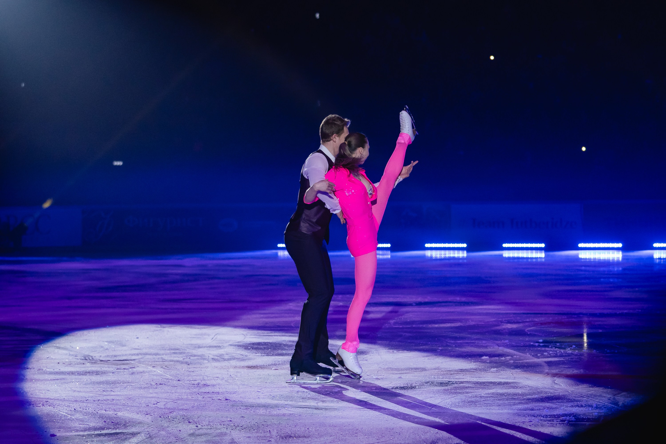 Шоу «Чемпионы на льду» в Новосибирске. Воробьева Ксения — Спортивный и танцевальный фотограф Новосибирск