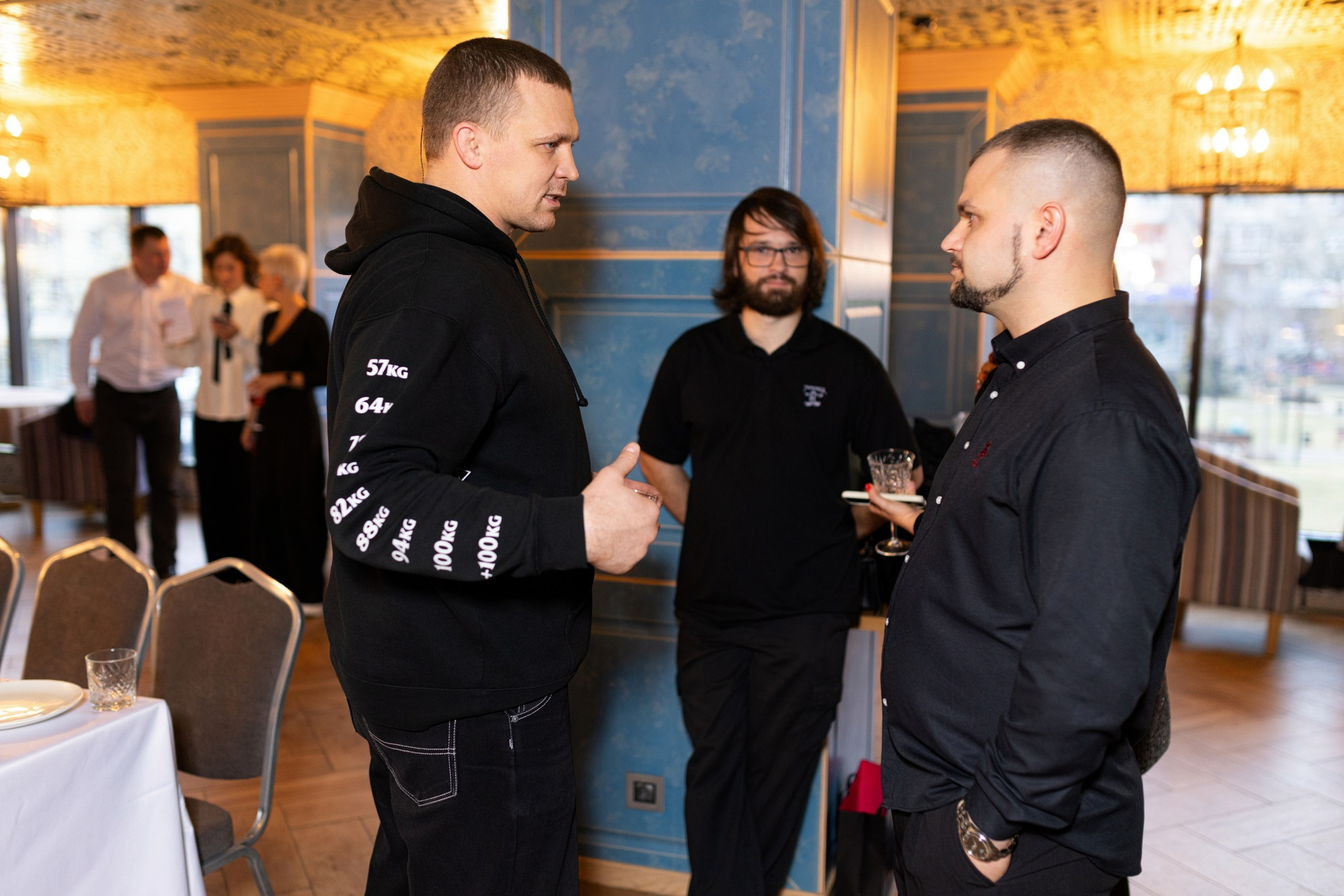 Встреча выпускников лицея № 2 г. Воронежа. 20 лет спустя. Дмитрий Шульгин, портретный фотограф в Воронеже