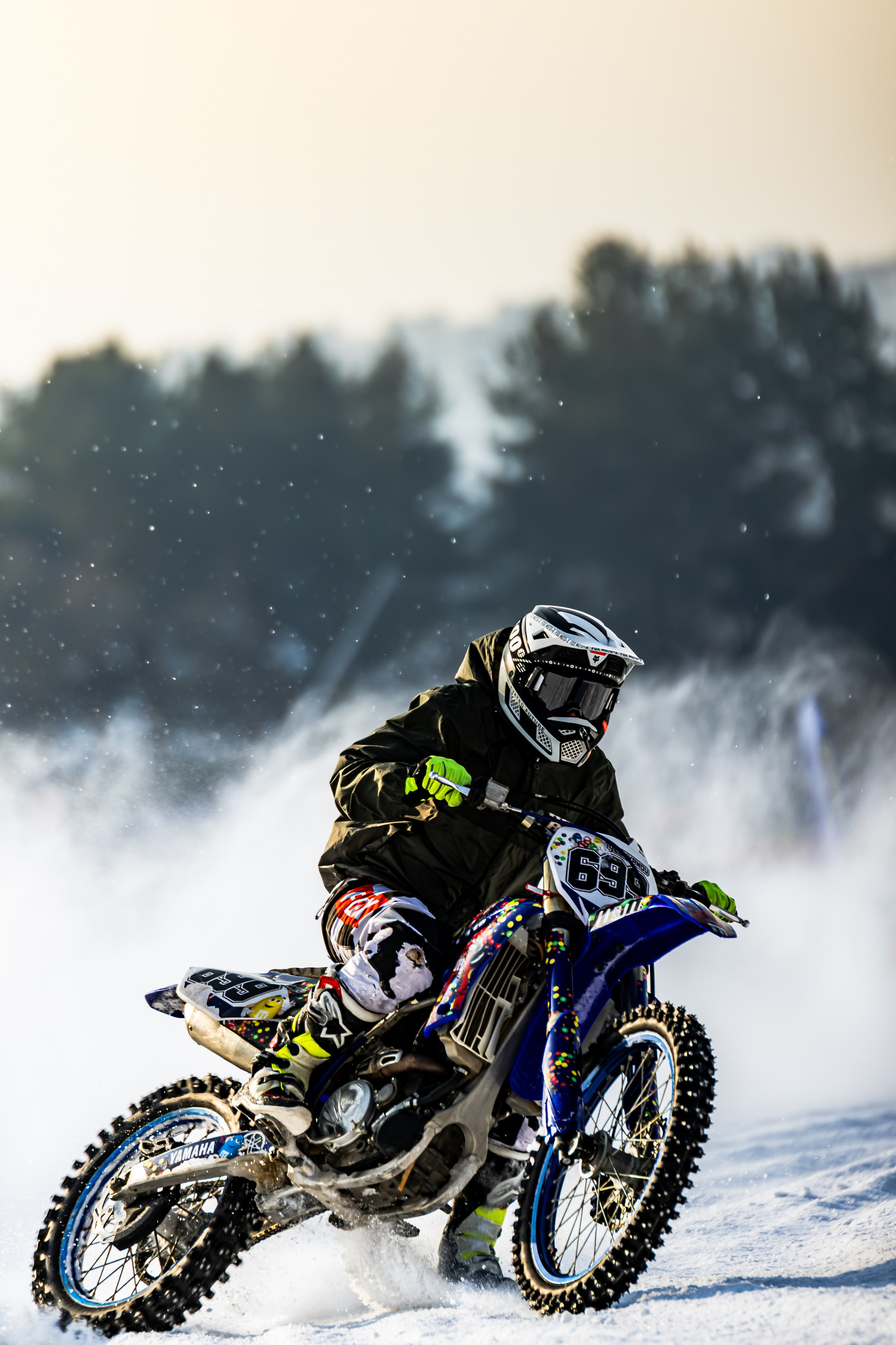 Репортажная, студийная, свадебная, автоспорт, коммерческая, фотосессия: Фотографы Николай и Елена DvoTar