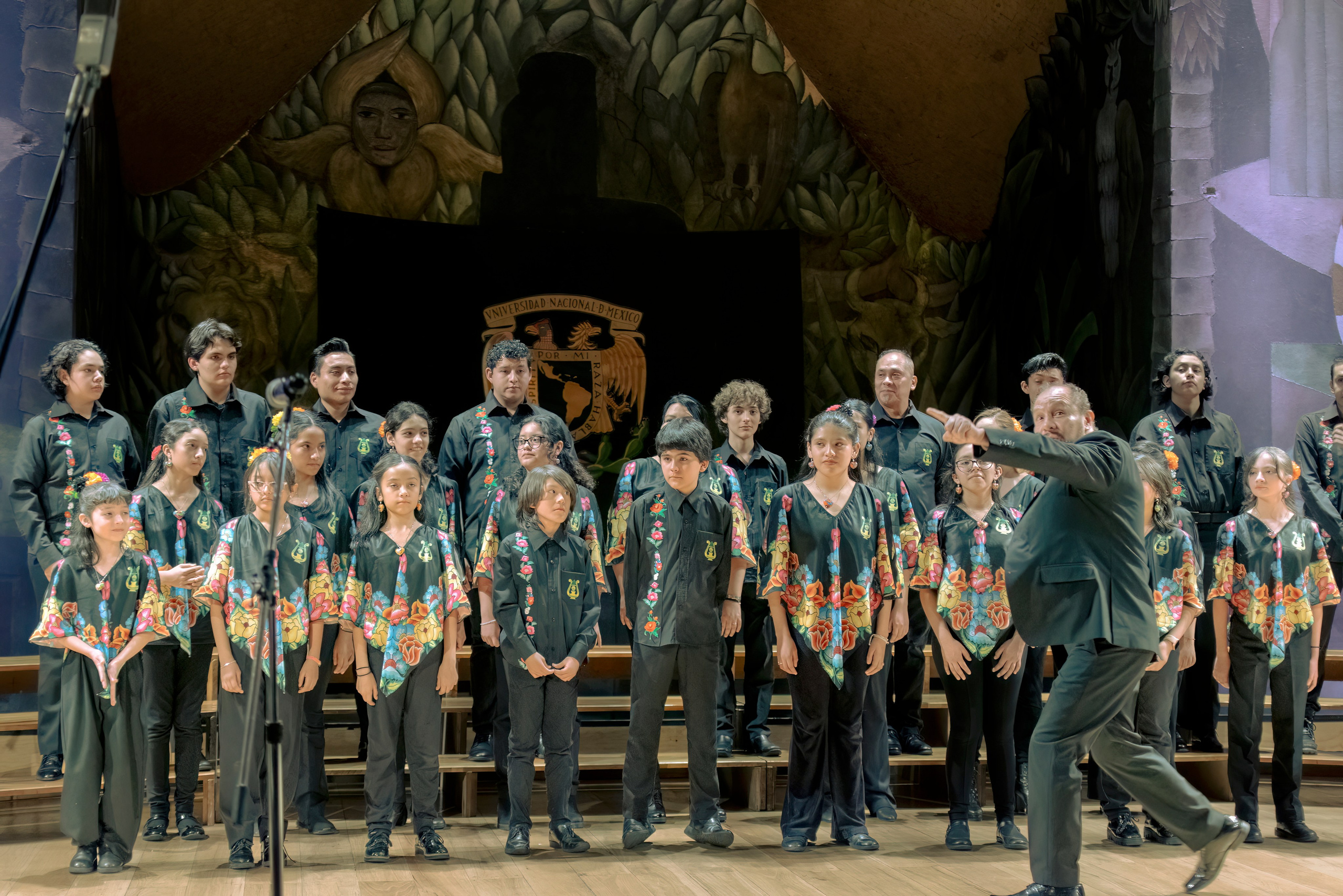 Entrecoros XV. CDMX Photography | Alex Klenin| Portrait & Event Photographer