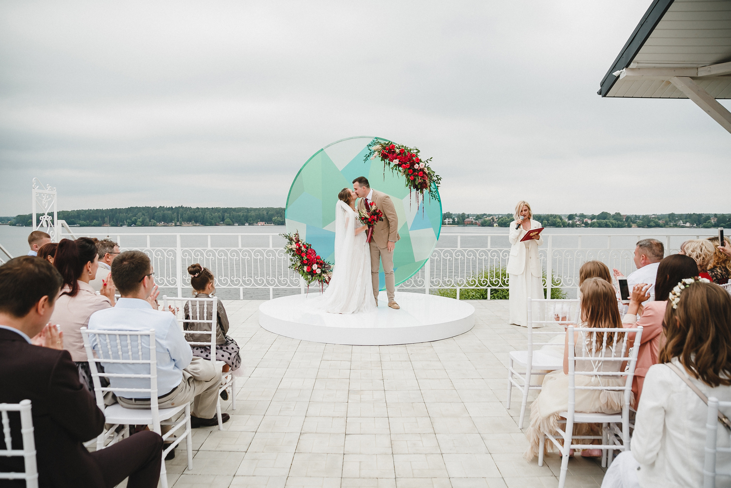 Скрытые свадебные затраты. Фотограф, видеограф на свадьбу в Москве Никита Назаров