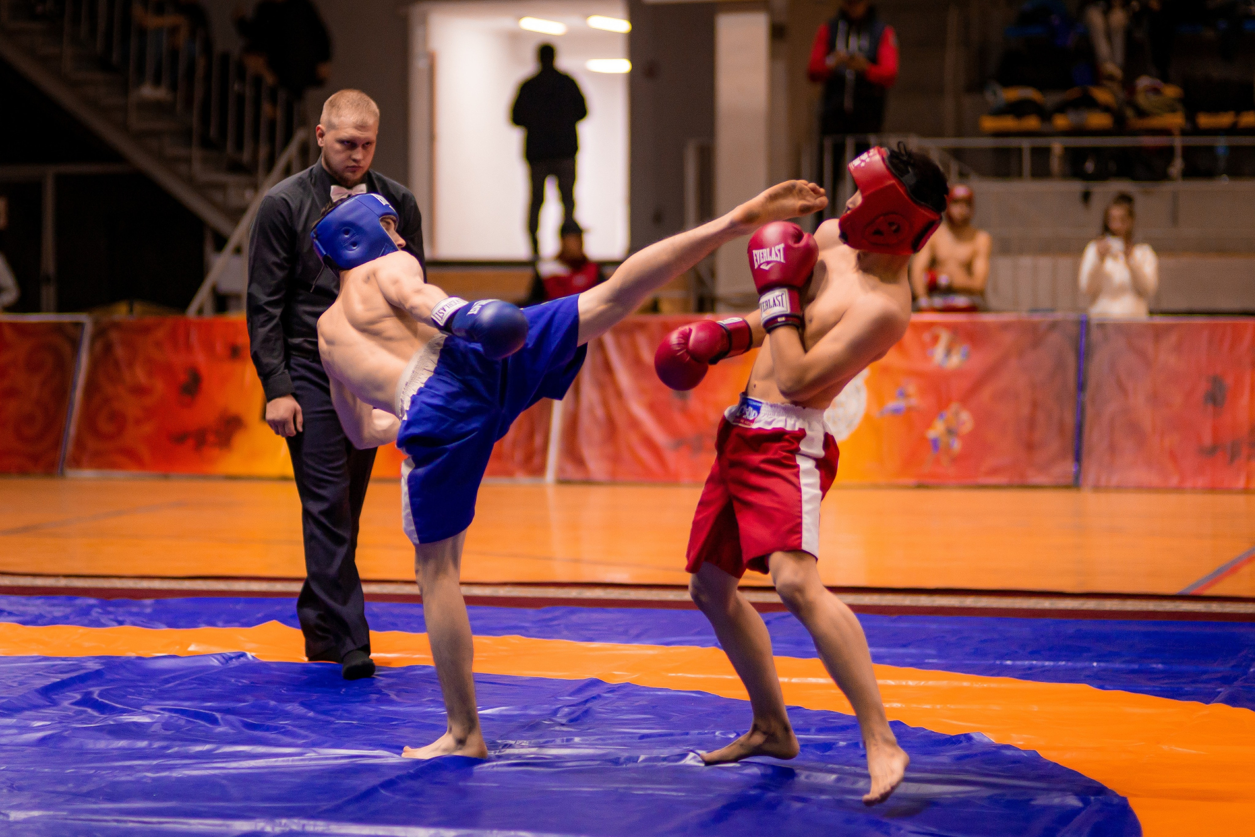 Студийный фотограф в Караганде Алексей Баранов. Фотограф Алексей Баранов. Фотостудия Flash. Семейные фотосессии в Караганде. Индивидуальные фотосессии, детские фотосессии, парные фотосессии в Караганде. Интерьерная фотосессия в Караганде. Семейный фотограф Алексей Баранов. Детский фотограф Алексей Баранов. Художественный фотограф Алексей Баранов. Свадебный фотограф Алексей Баранов. Черно-Белая съемка в Караганде. Самые лучшие семейный и детские фотосессии в Караганде. Контент Съемка в Караганде. SMM в Караганде. Контент фотограф Алексей Баранов. Фотограф Караганда. Фотограф. Предметный фотограф Алексей Баранов. спортивный фотограф. спорт. mma. бокс. спорт в Казахстане. фото спорта. соревнования. спортивный фотограф Алексей Баранов