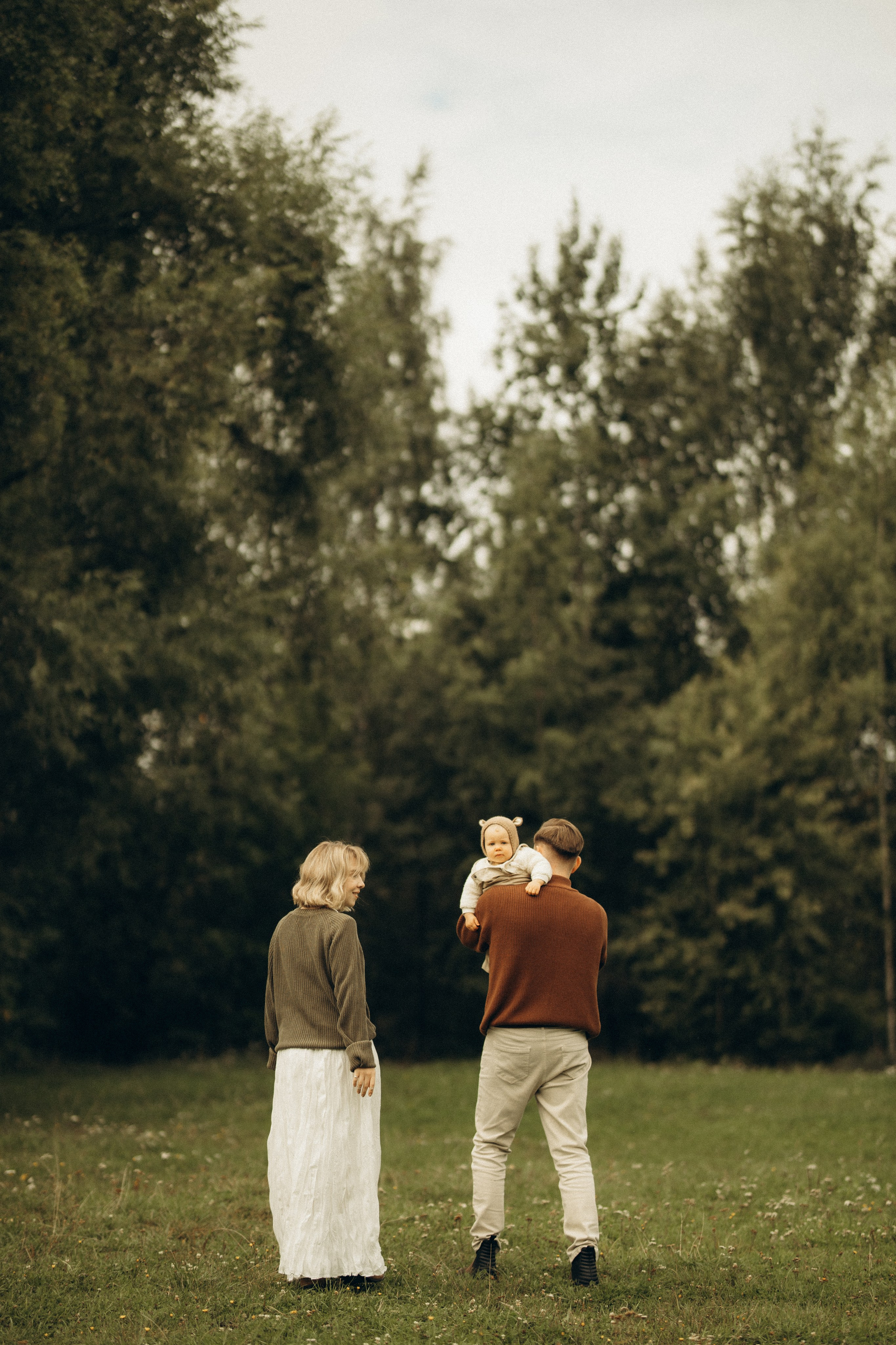 Семейная фотосессия в Ярославле на природе. Семейный фотограф Вероника Каюрова Ярославль