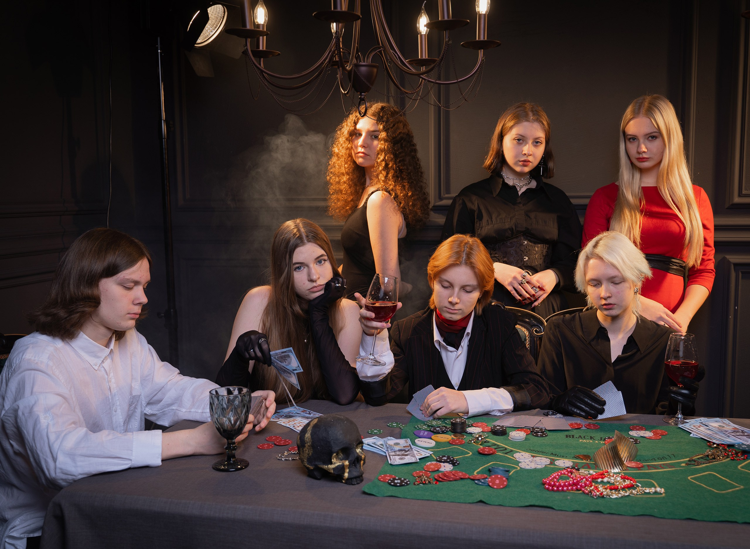 Тематическая студийная фотосессия для выпускных альбомов Жанна Бакунович