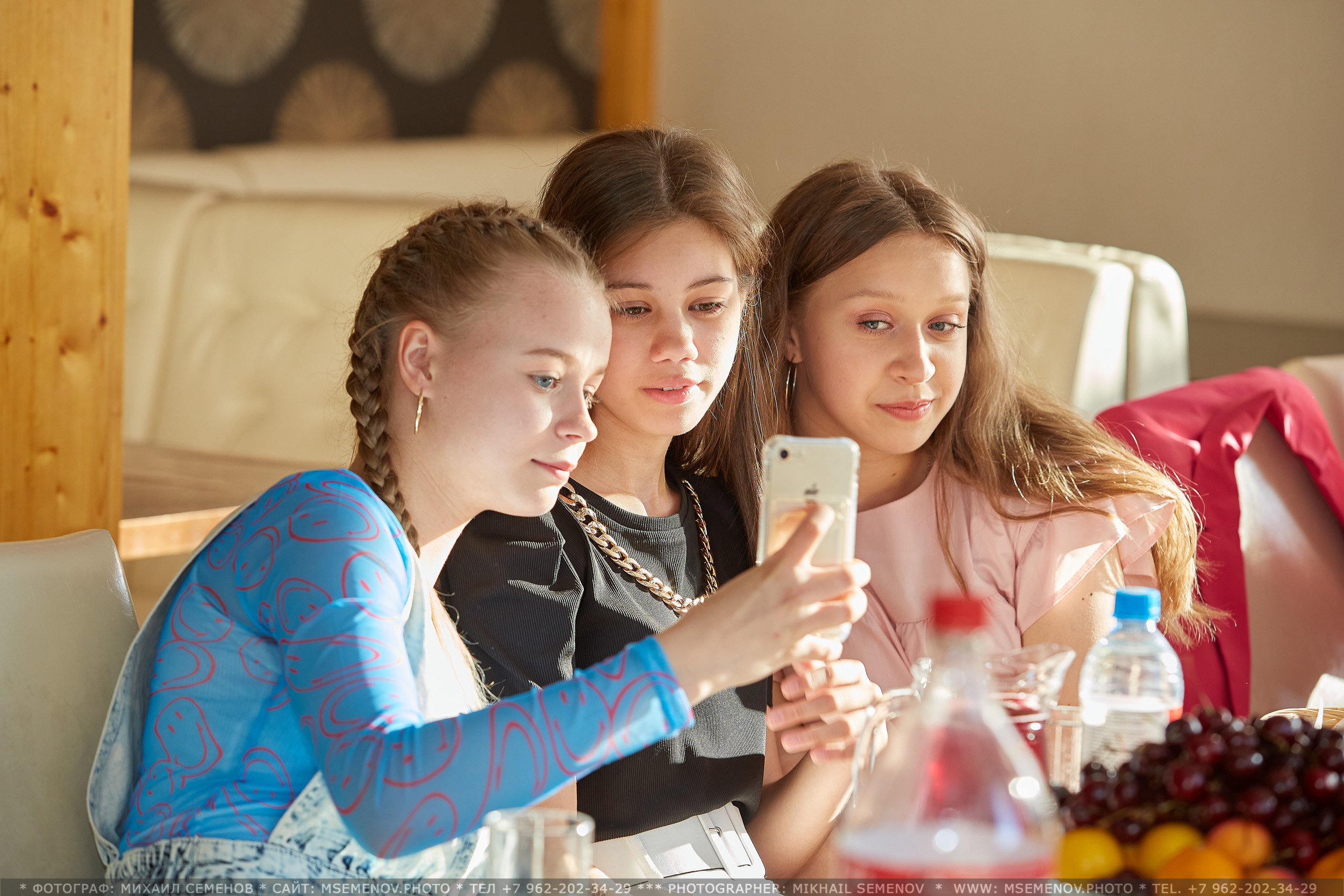 Выпускной. Photographer for business Mikhail Semenov. Aqua photo studio, photo school