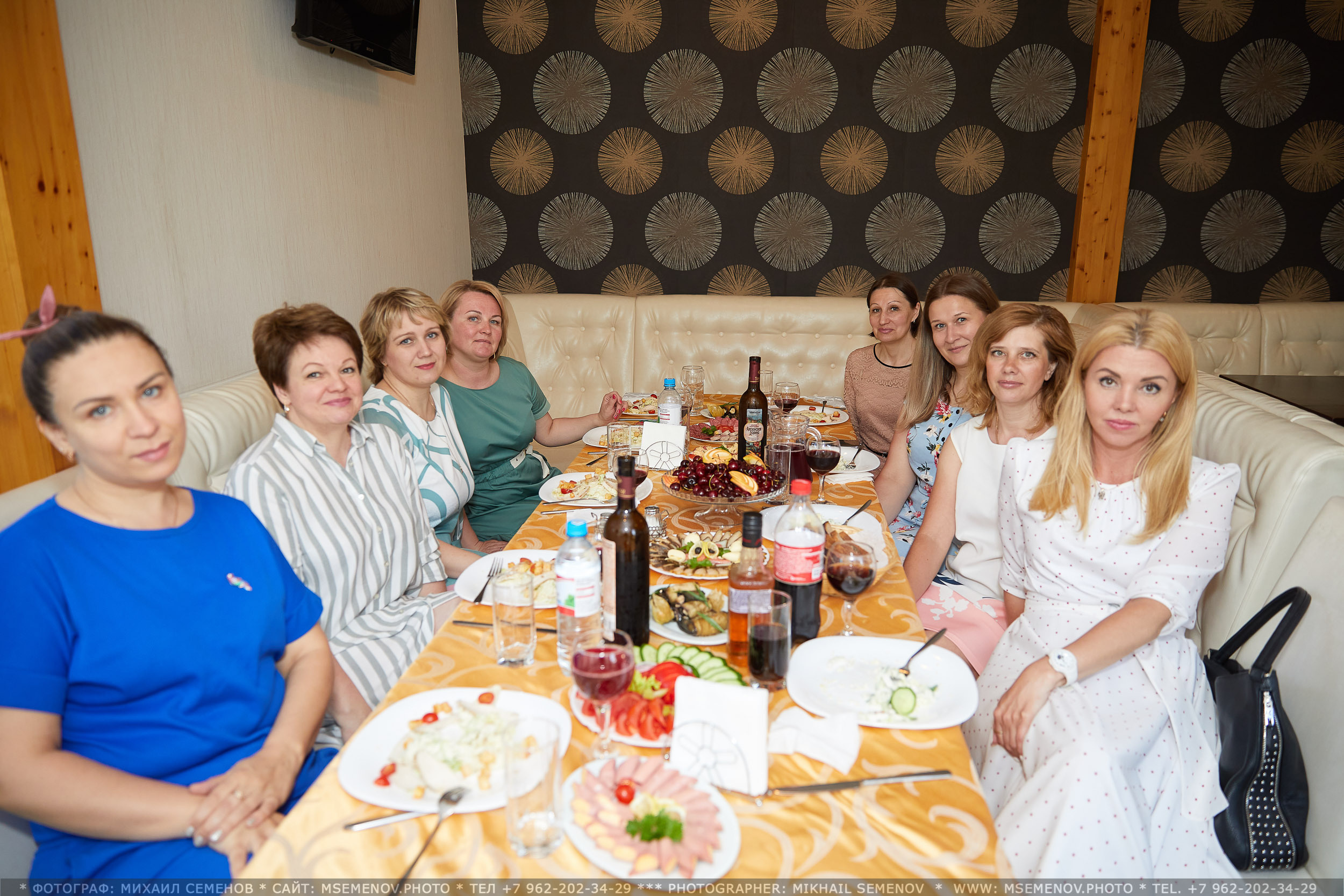 Выпускной. Photographer for business Mikhail Semenov. Aqua photo studio, photo school