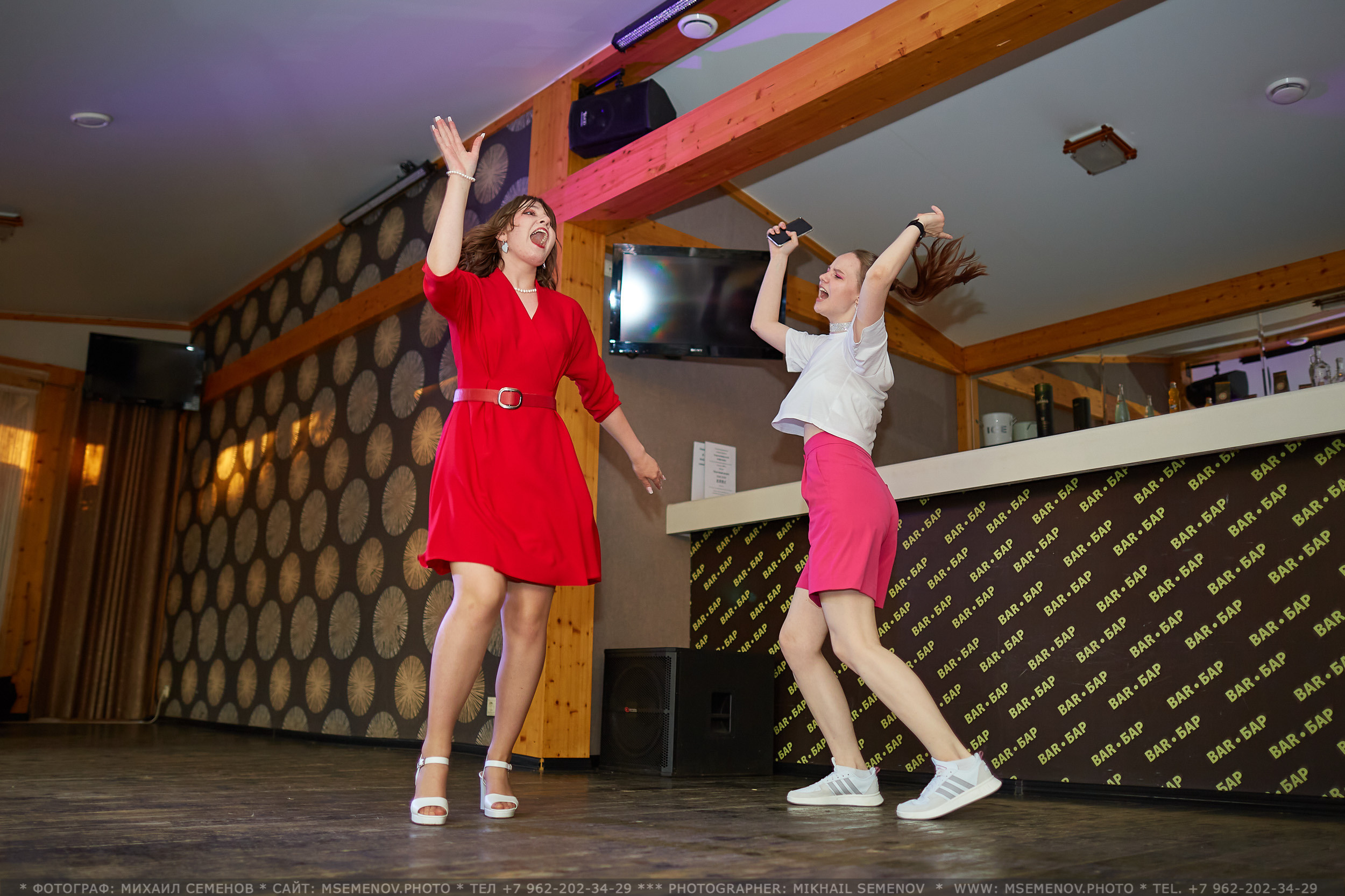 Выпускной. Photographer for business Mikhail Semenov. Aqua photo studio, photo school