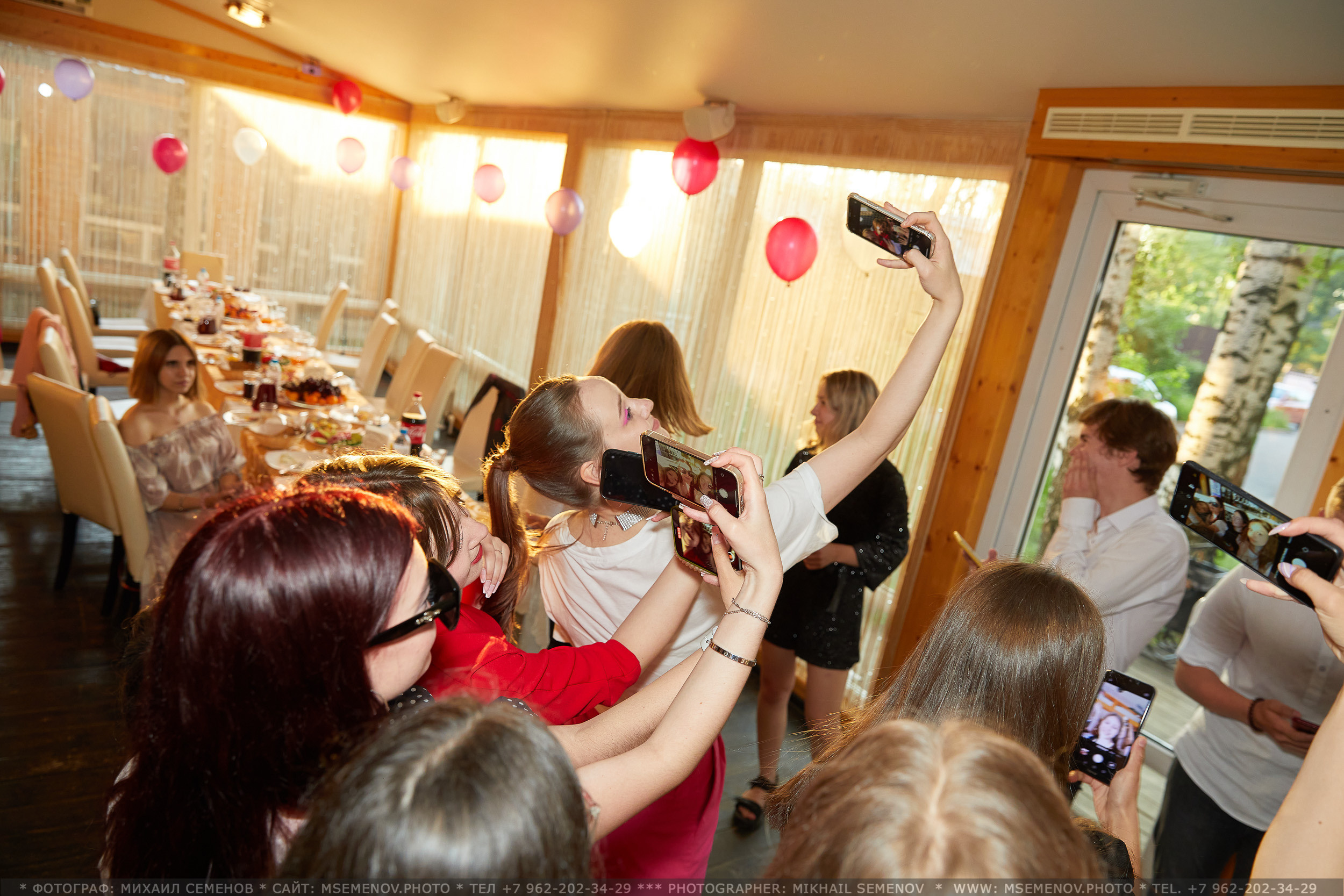 Выпускной. Photographer for business Mikhail Semenov. Aqua photo studio, photo school