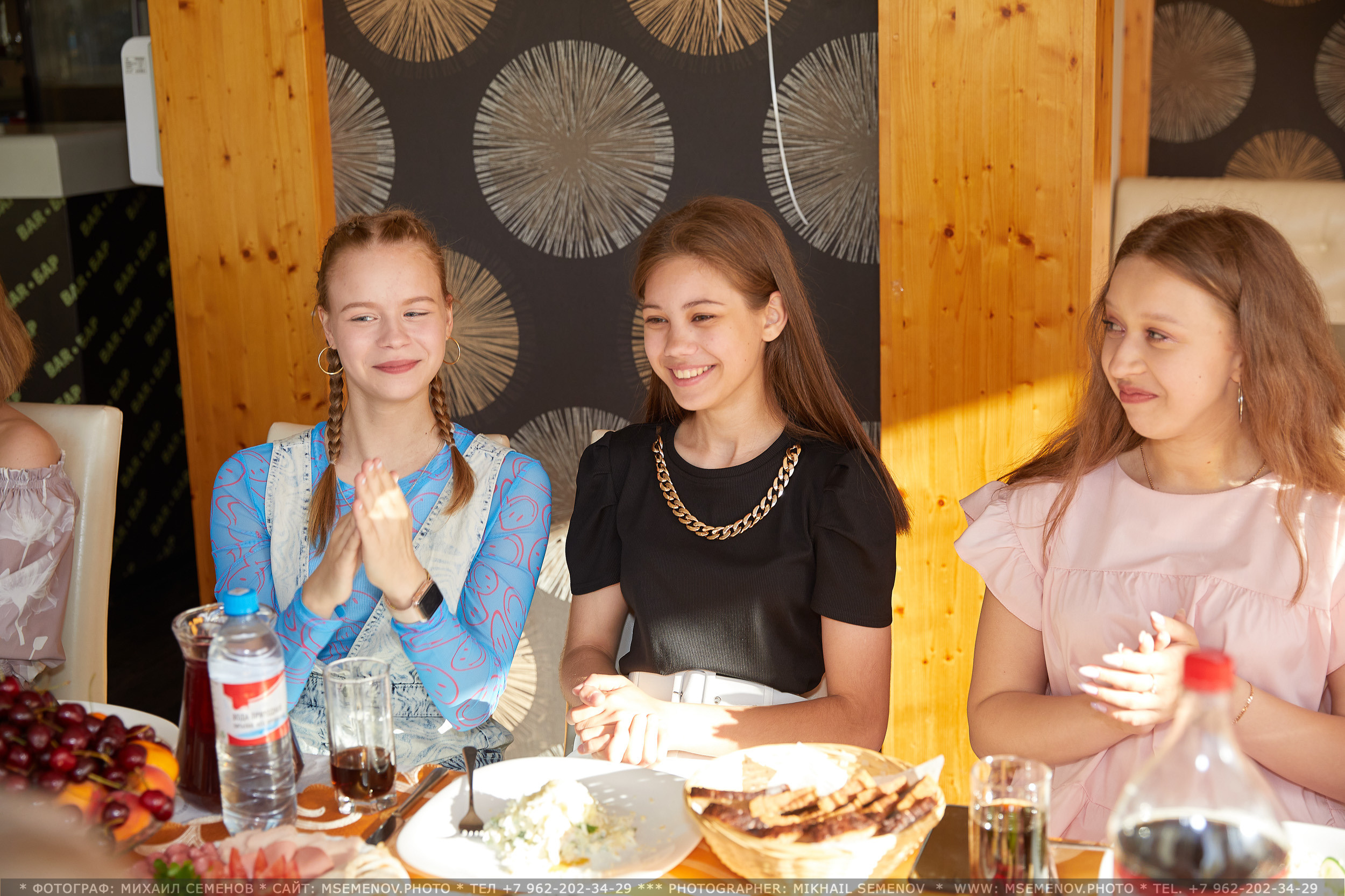 Выпускной. Photographer for business Mikhail Semenov. Aqua photo studio, photo school