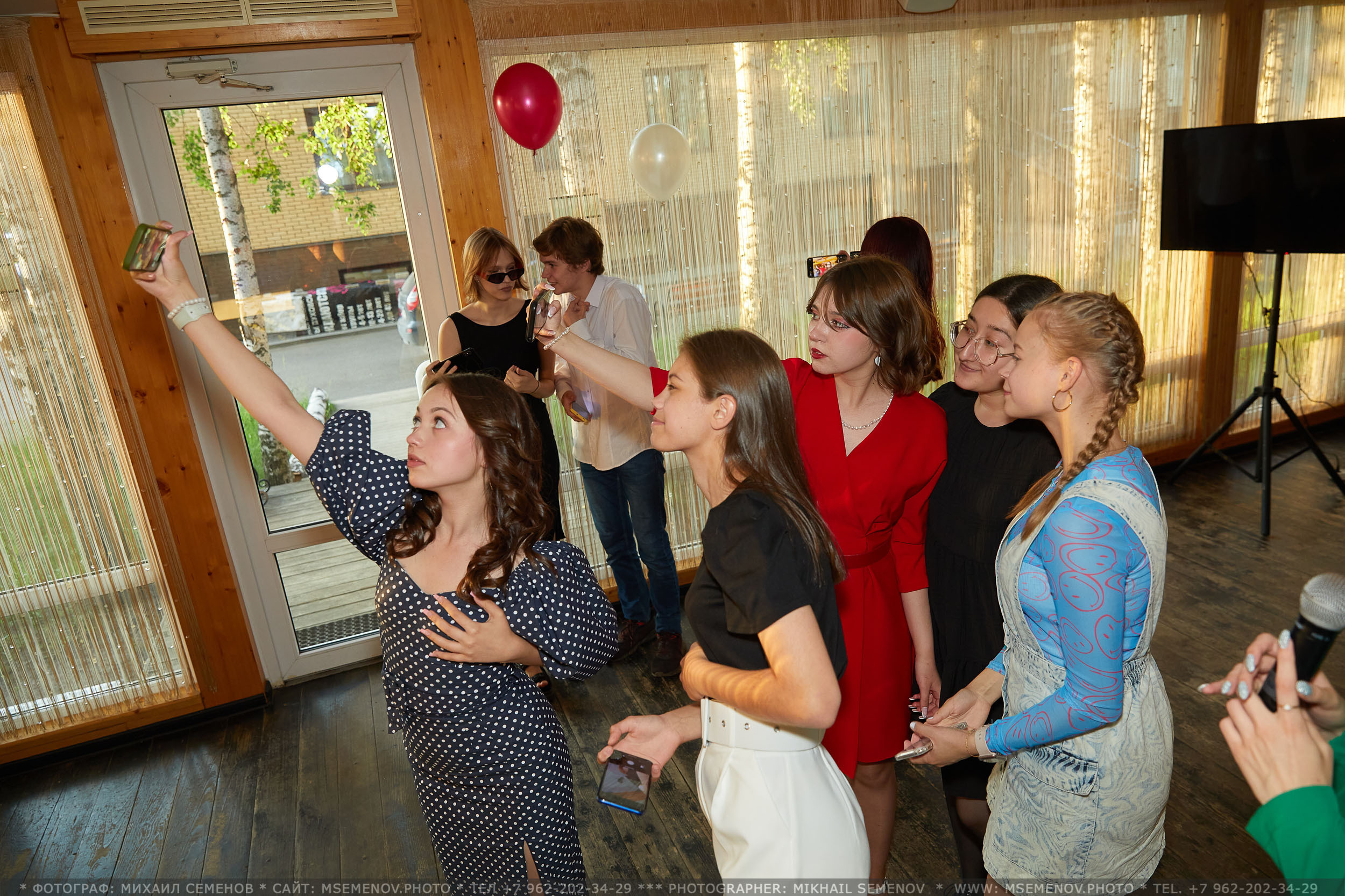 Выпускной. Photographer for business Mikhail Semenov. Aqua photo studio, photo school