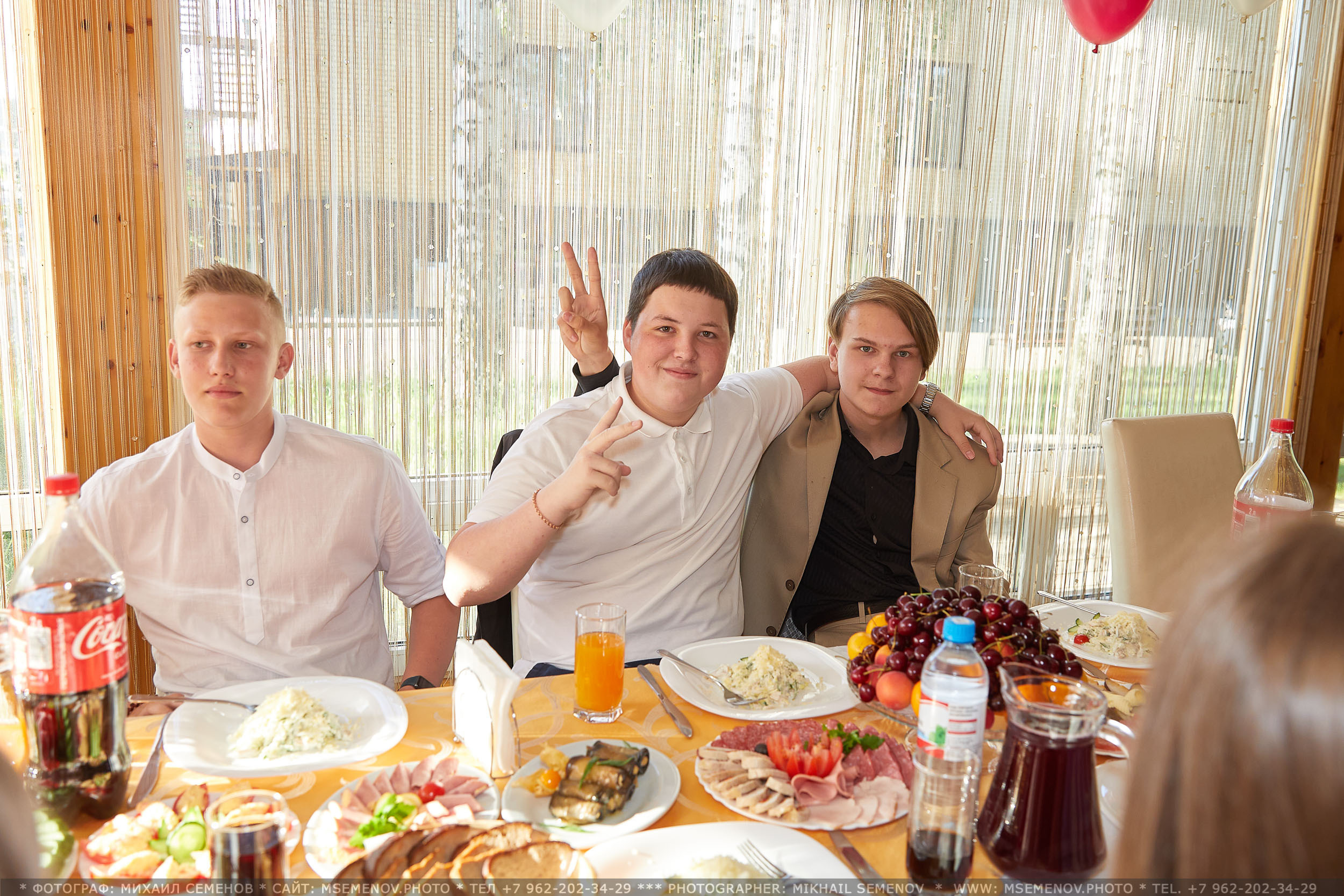 Выпускной. Photographer for business Mikhail Semenov. Aqua photo studio, photo school