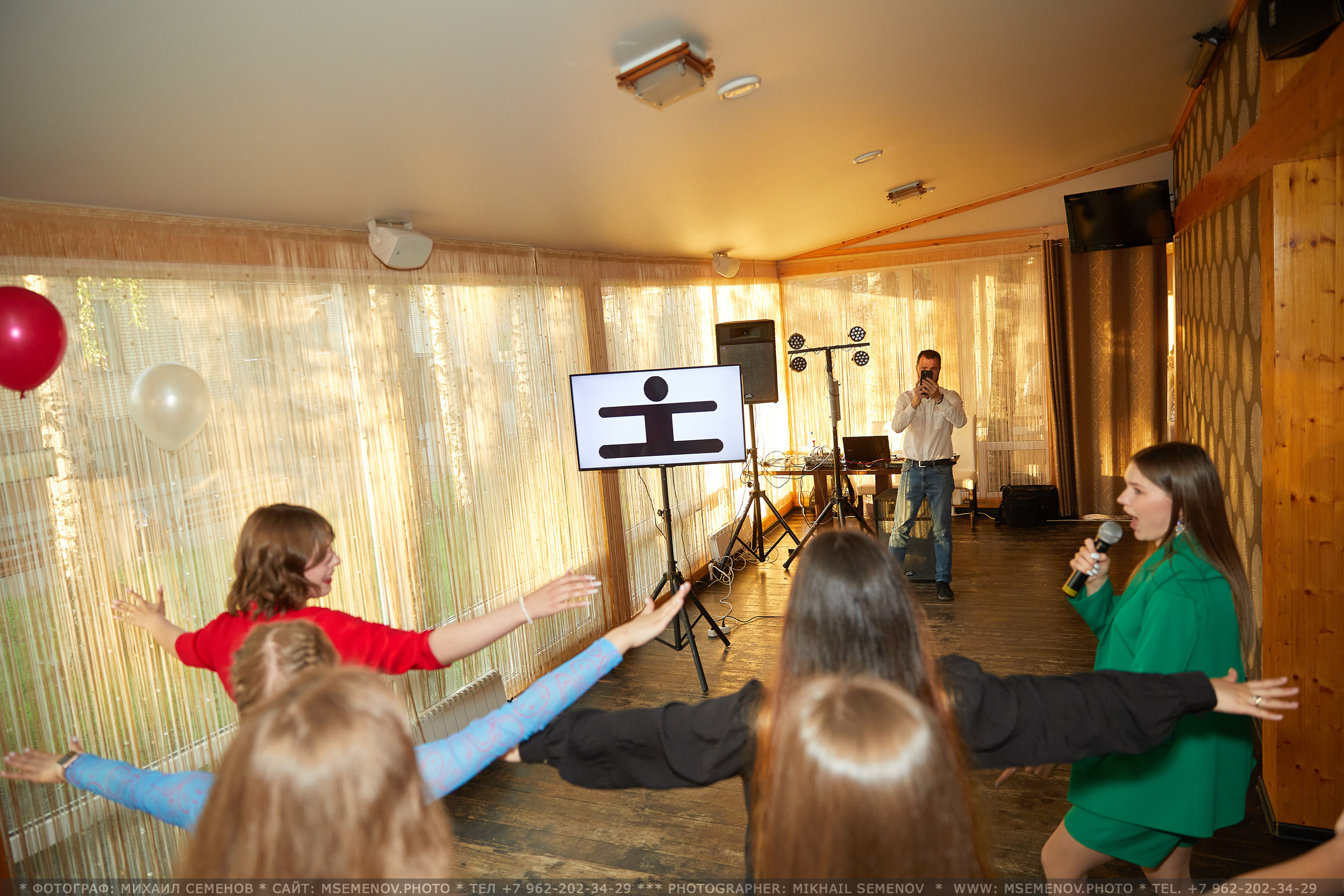 Выпускной. Photographer for business Mikhail Semenov. Aqua photo studio, photo school