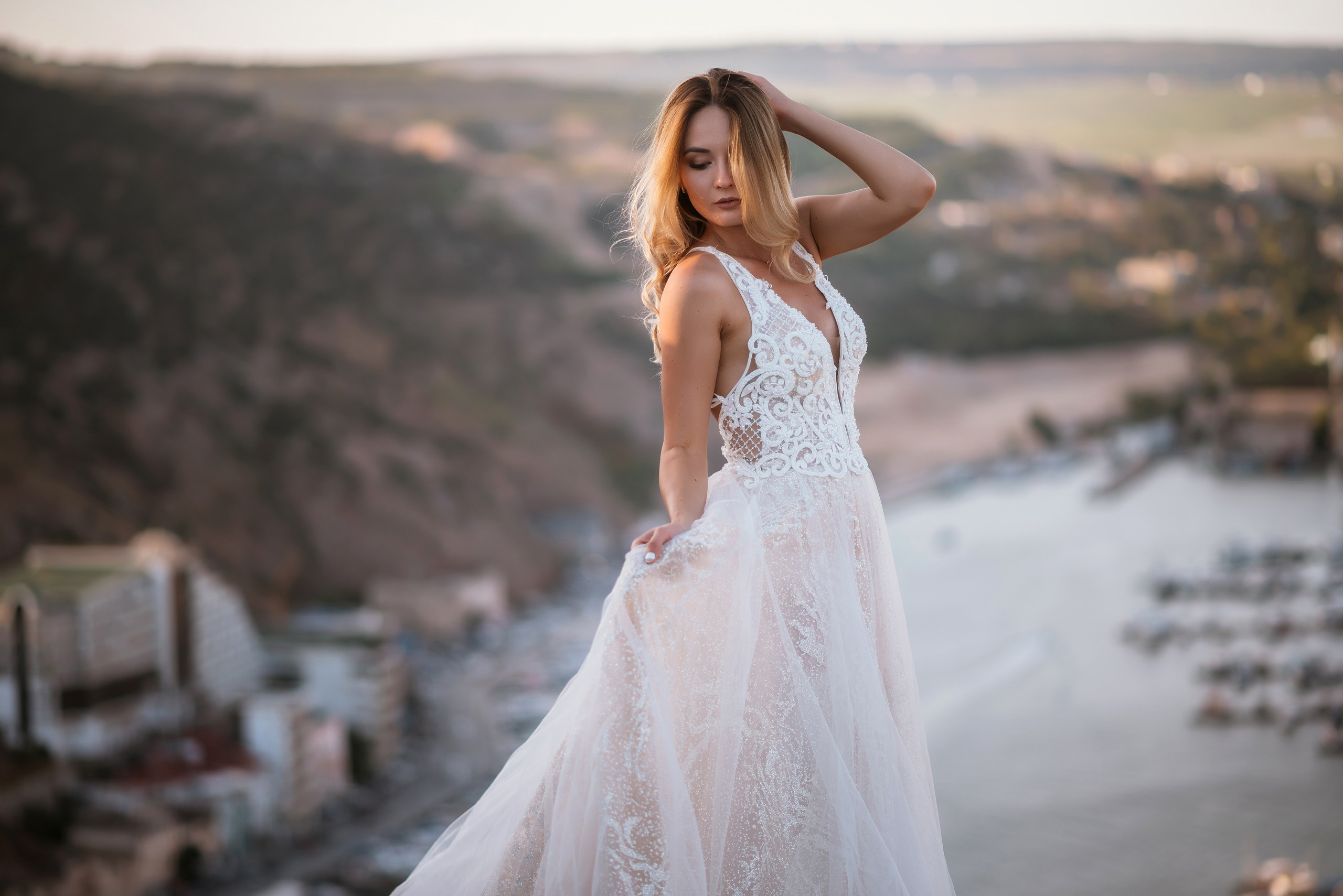 Невероятно красивая свадебная фотосессия в Крыму в Балаклаве. Свадебный и семейный фотограф в Симферополе Дарья Маркова