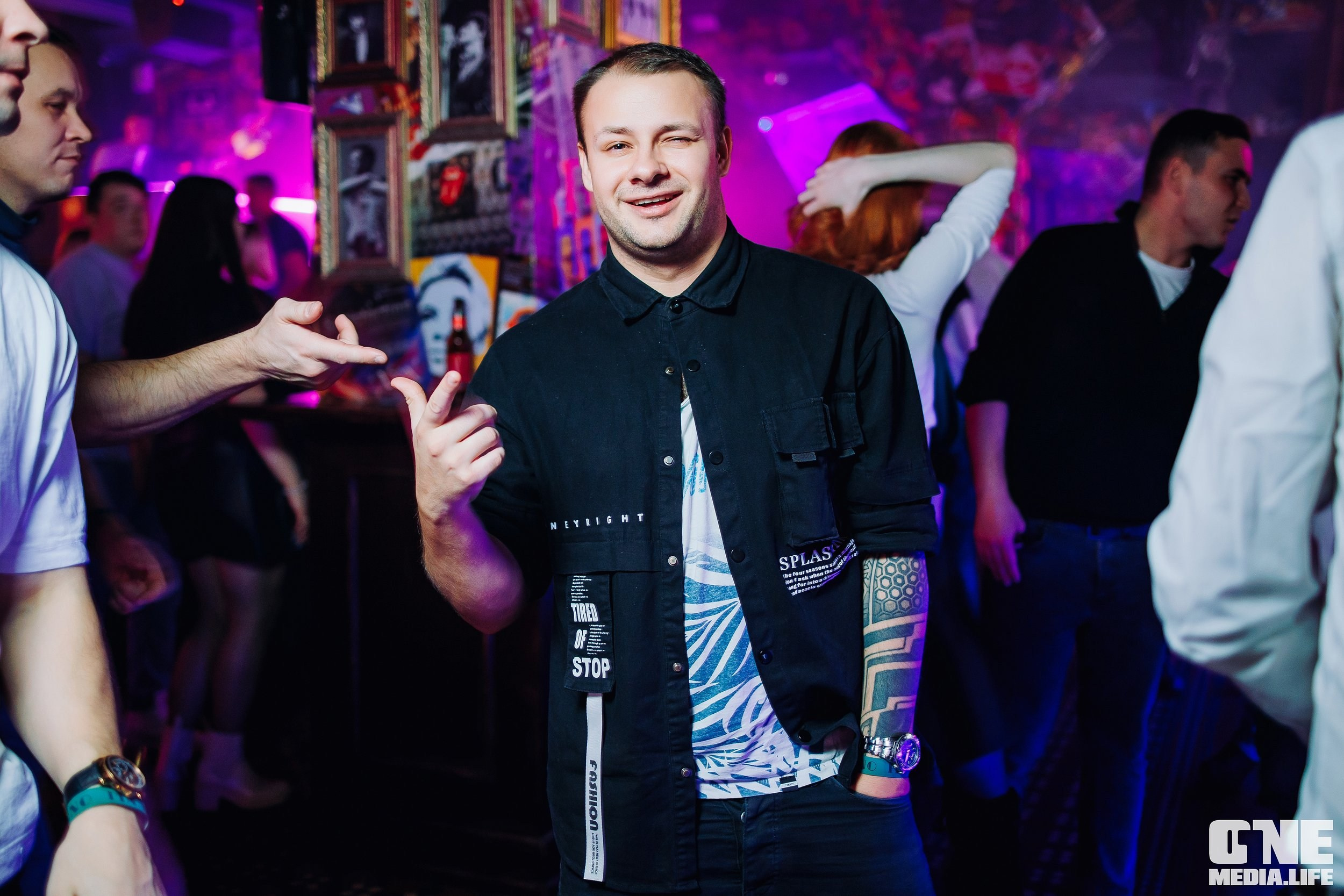 Фоторепортаж из бара XxxX. One Media Life: фоторепортажи, фотоотчеты с мероприятий и заведений