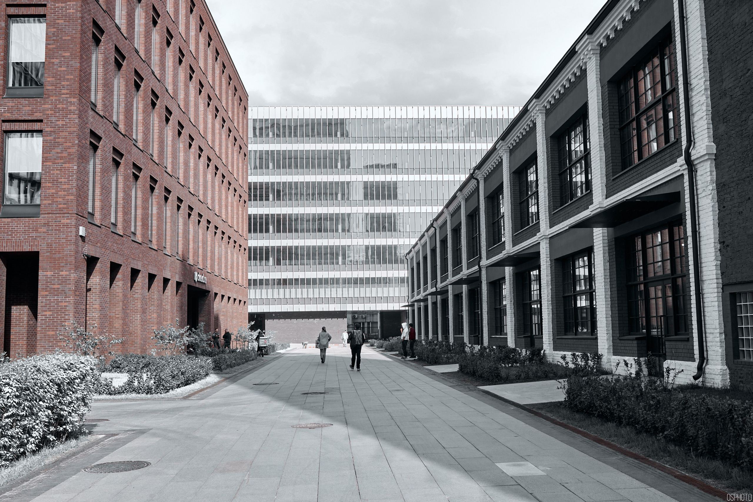 Геометрия. Фотографъ Сергѣевъ. Поймать мгновеніе