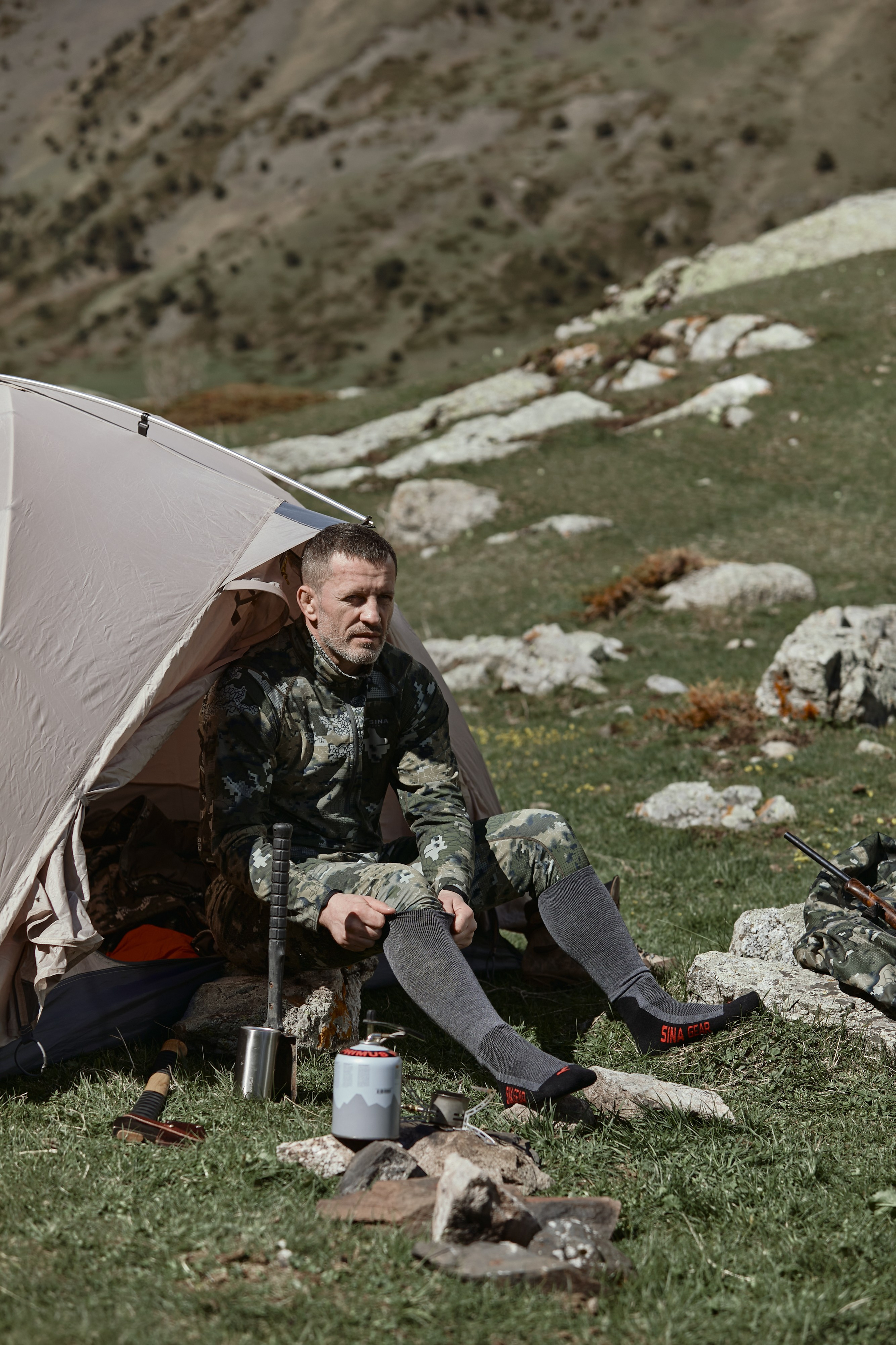 Съемка для бренда охотничьей одежды под ключ. Фотограф Продюсер в горах КБР / Москва Нальчик Горы