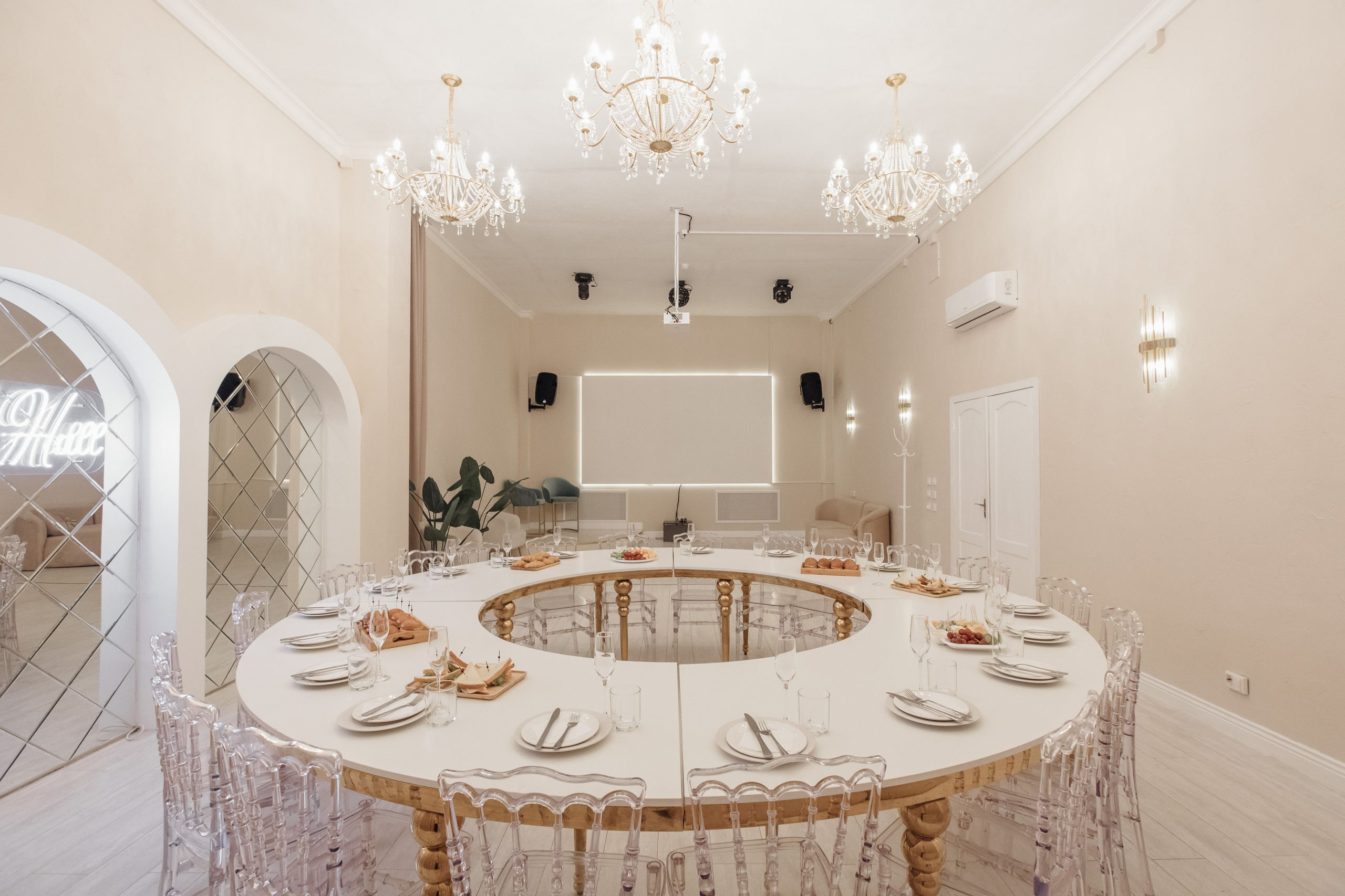 Банкетный зал Рубин Холл / Rubin Hall. Аренда лофта в СПб для мероприятий