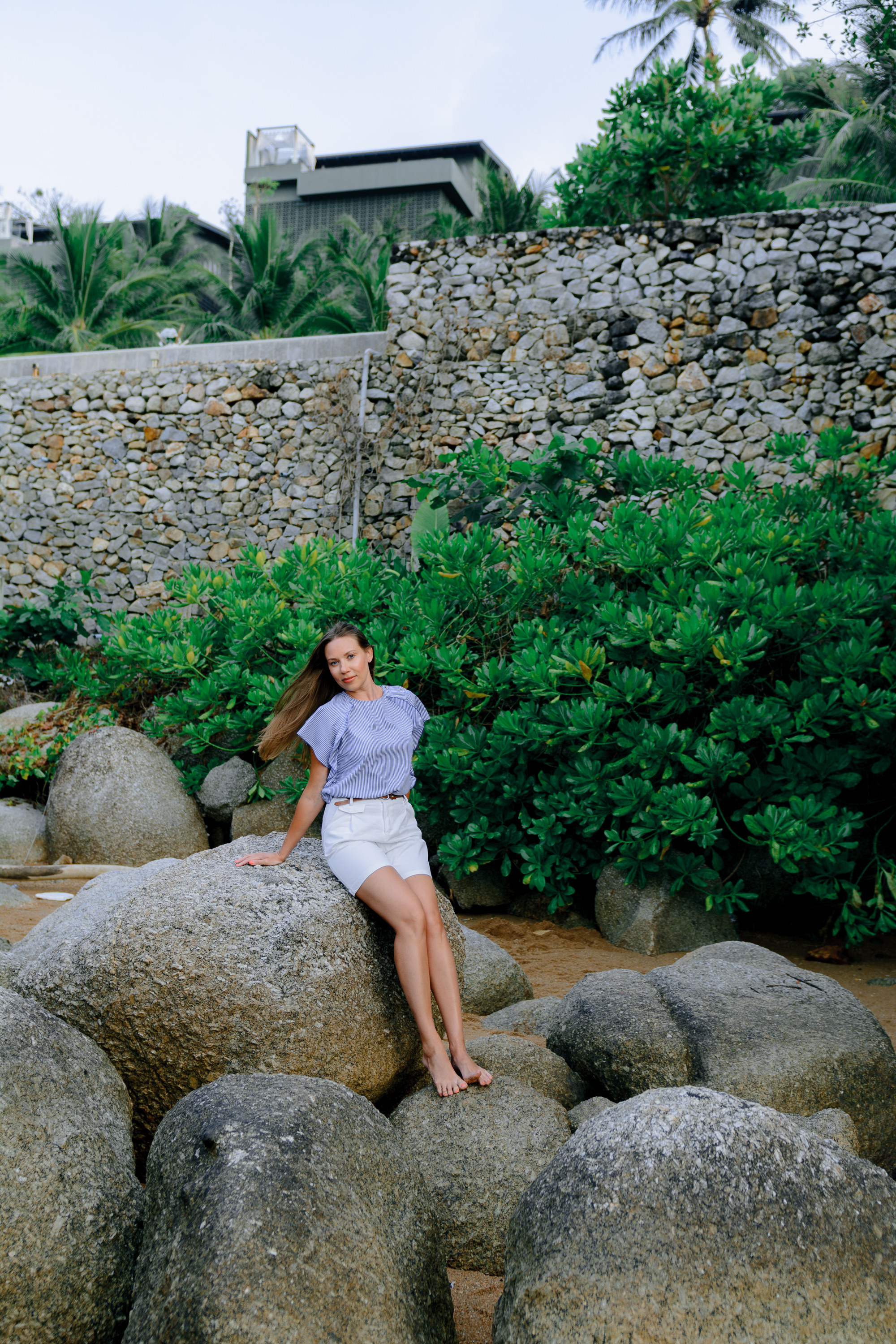 Family photoshoot on Phuket. Fedor Lemeshko — Destination Wedding and Family Lifestyle photographer