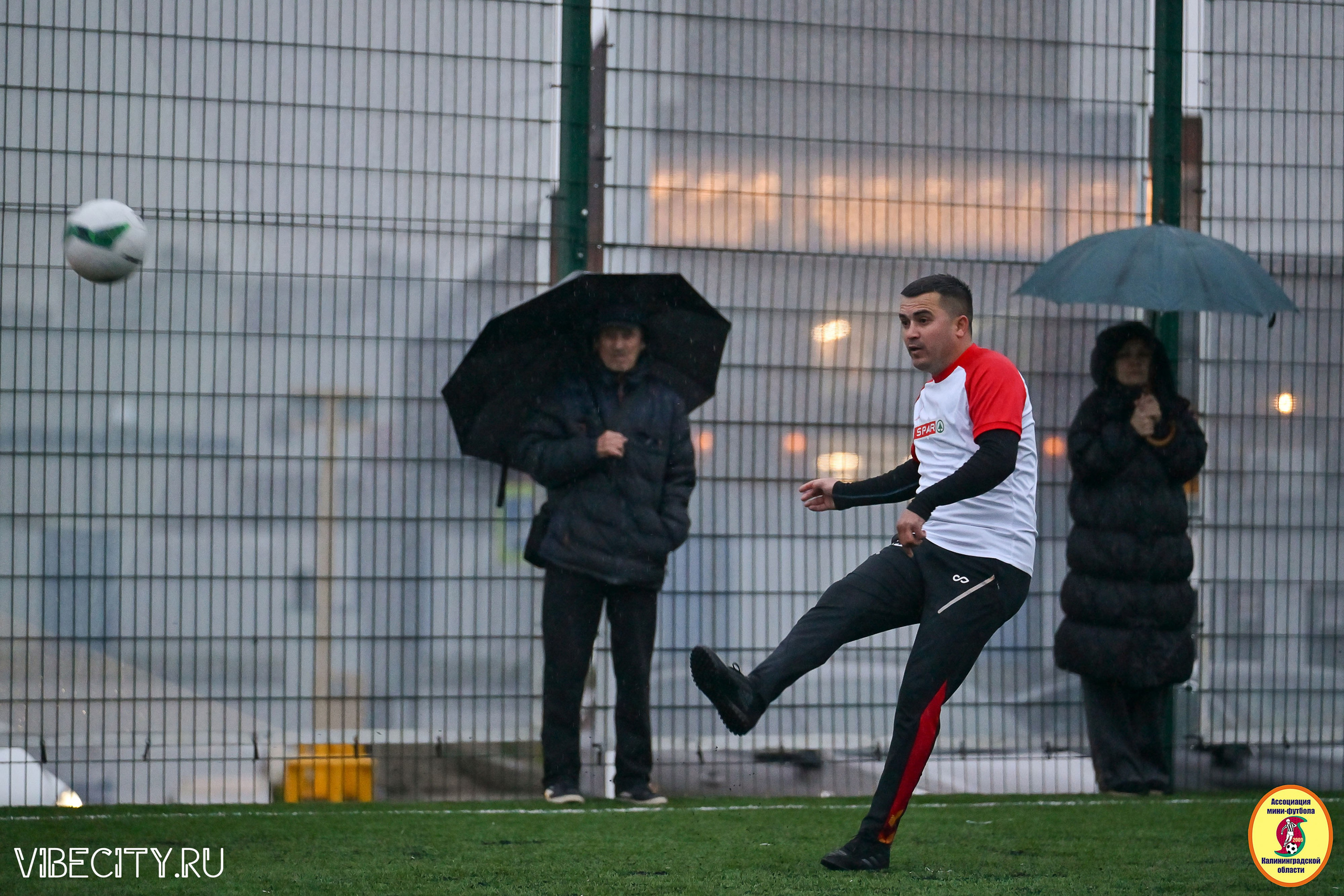 ИГРЫ МИНИ-ФУТБОЛЬНОЙ ЛИГИ. VIBECITY.RU Вайб Сити Ру Фоторепортажи Фотоотчеты Калининград