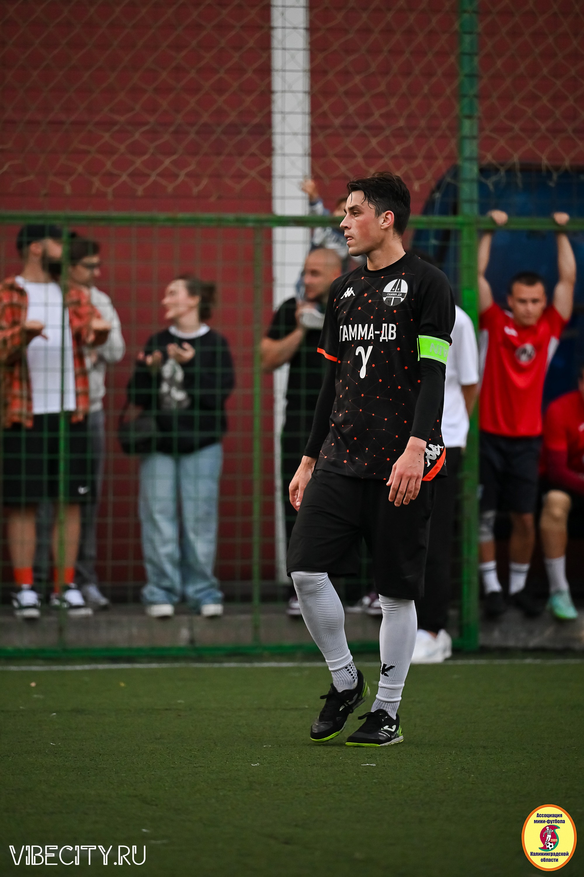 ИГРЫ МИНИ-ФУТБОЛЬНОЙ И КОРПОРАТИВНОЙ ЛИГИ. VIBECITY.RU Вайб Сити Ру Фоторепортажи Фотоотчеты Калининград