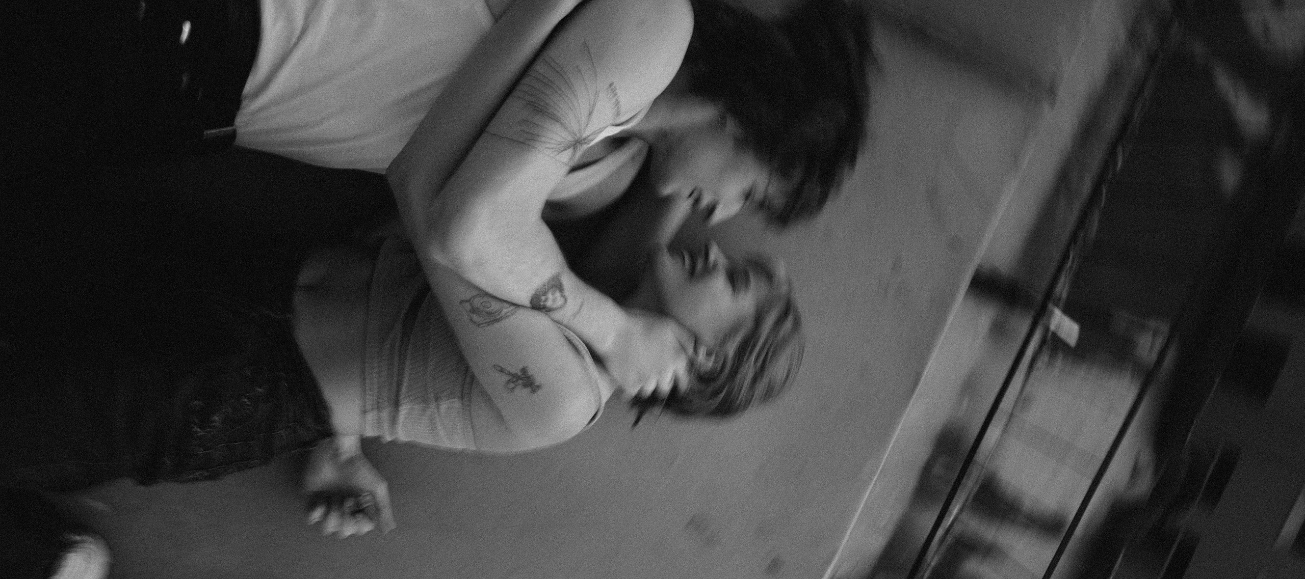 Booking. Elena Raya • Photographer