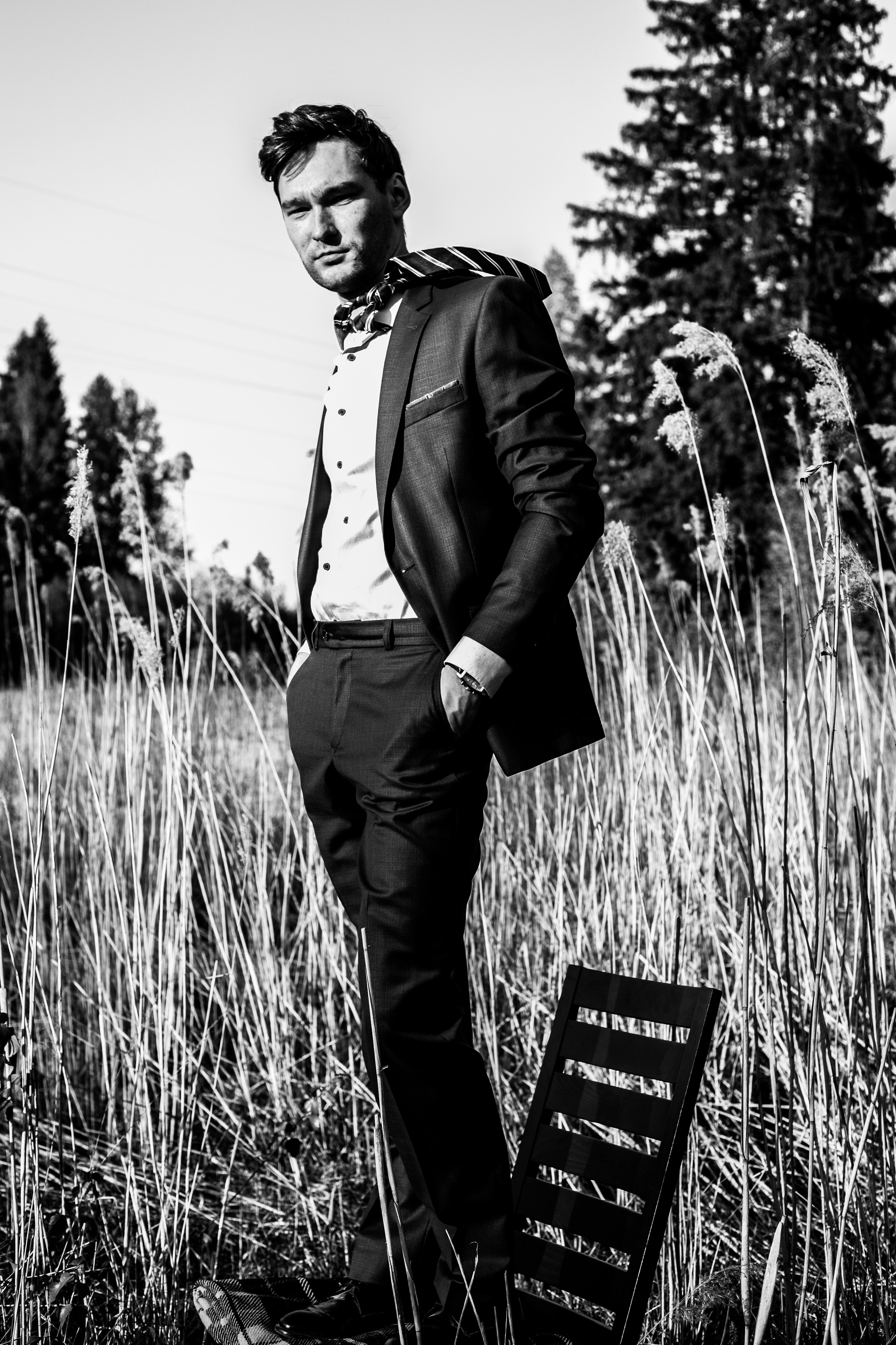 Мужской портрет на природе. Свадебный фотограф в Москве Элина Ларченкова. Фото, которые цепляют