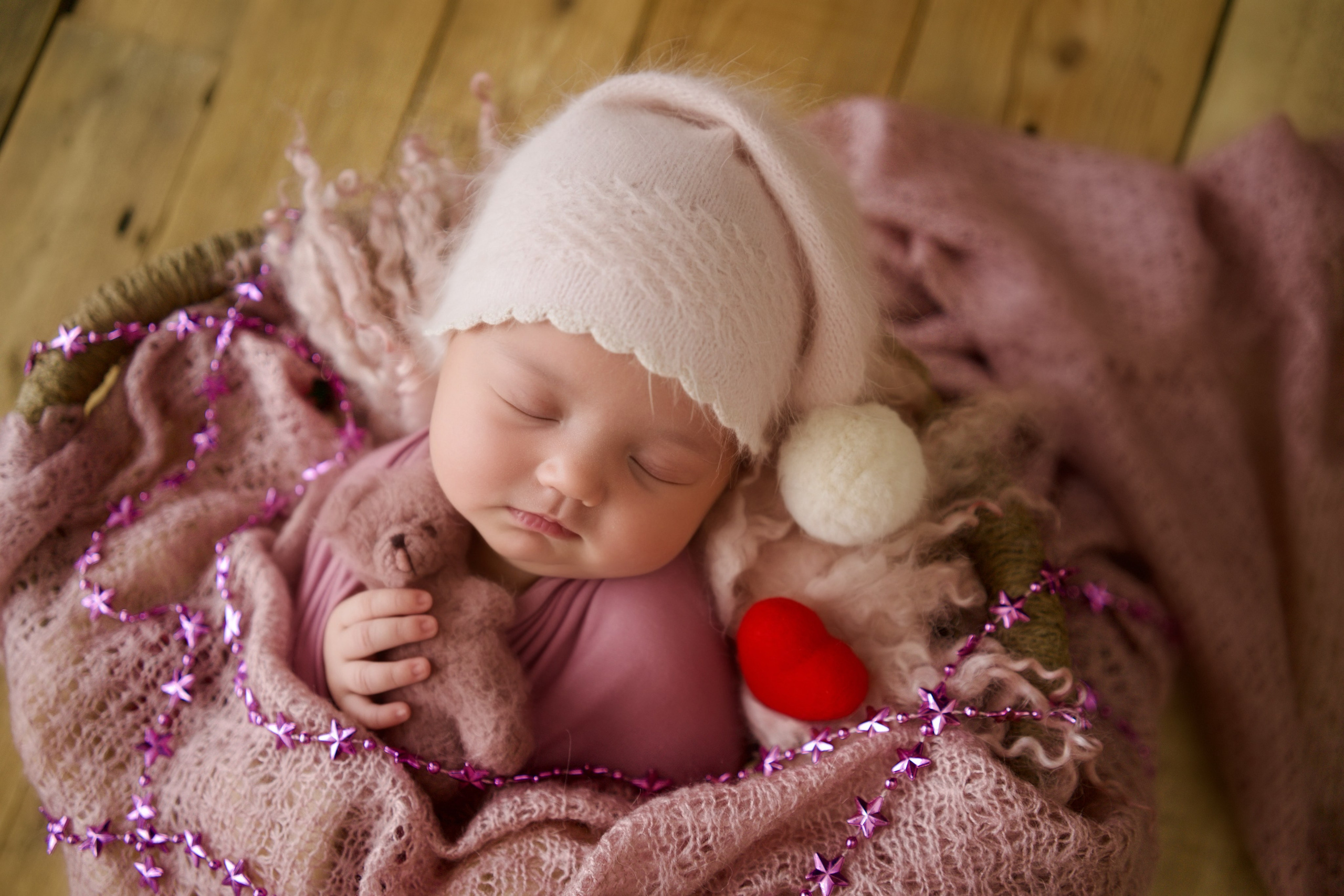 Фотограф новорождённых newborn деток до года в Кемерово Ксения Вакула