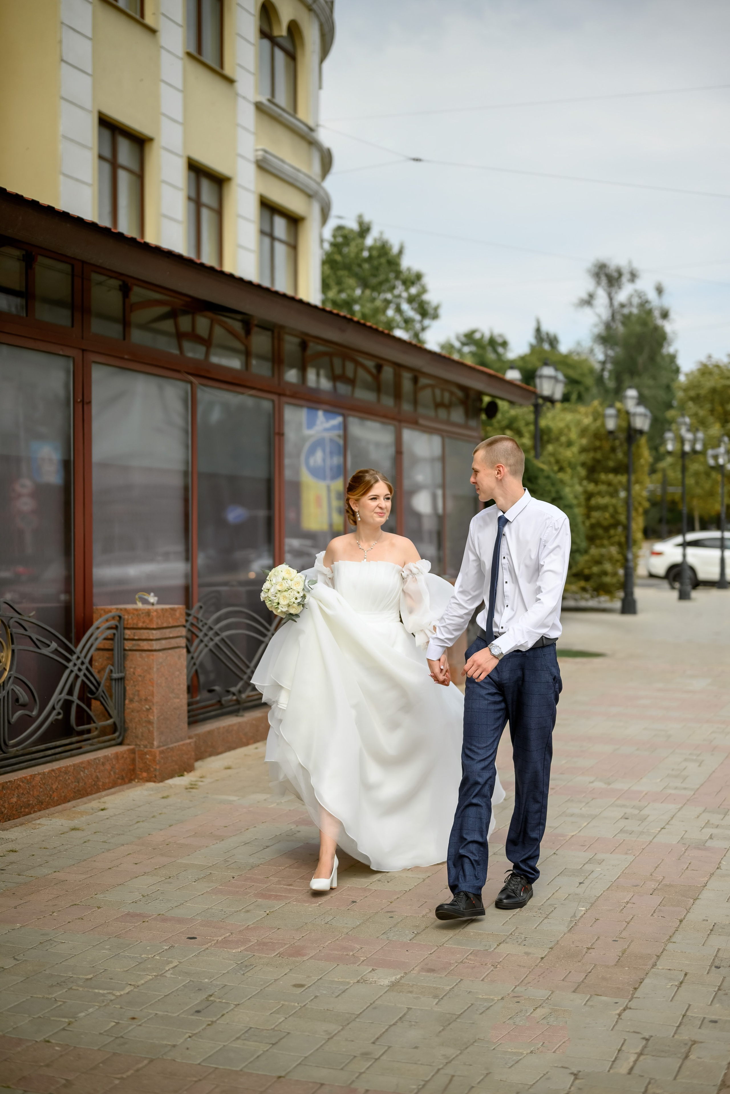Лентяя свадьба. Юлия Басня семейный и свадебный фотограф в Донецке