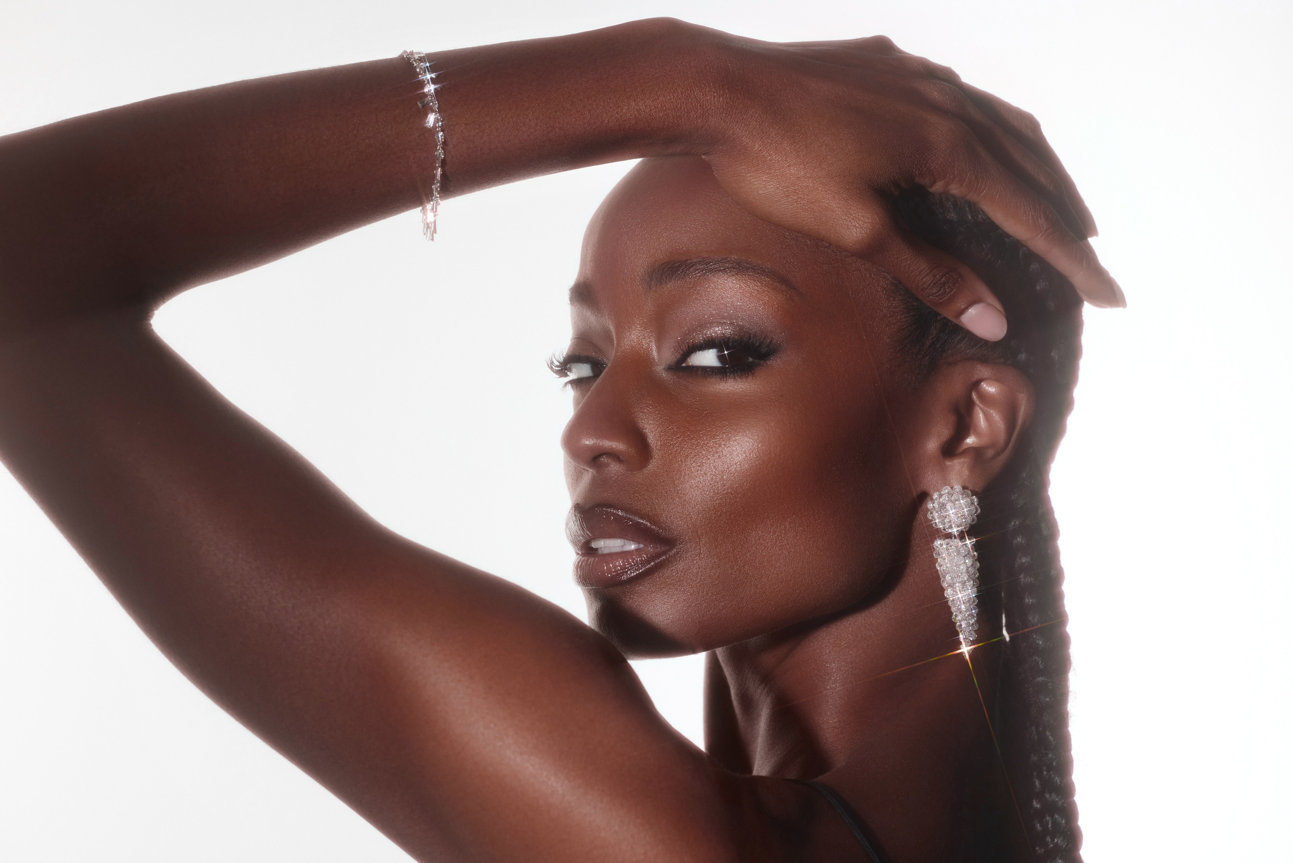 Beauty & Jewelry Luxury Campaign. Retoucher Olga Bogdanova