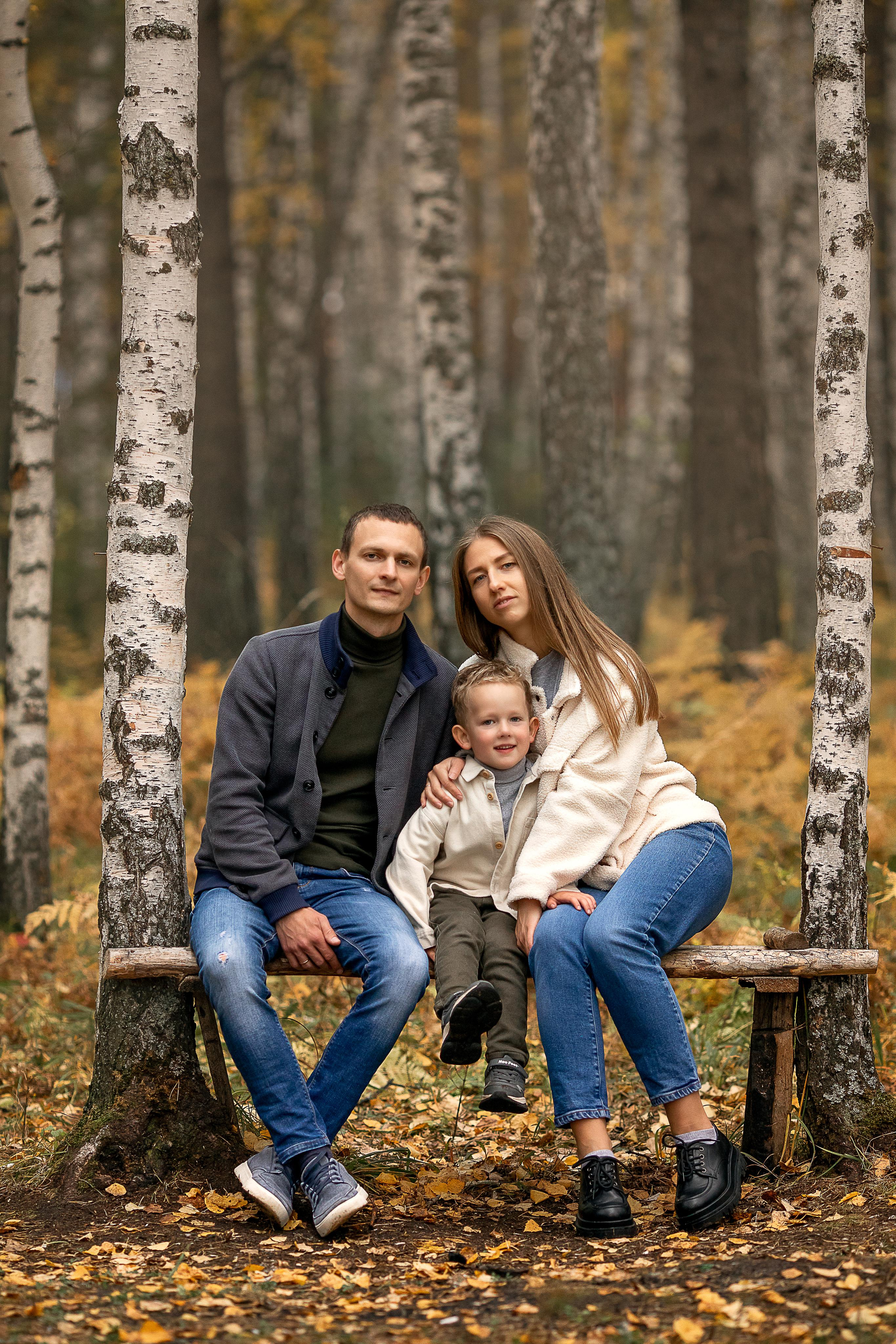 В осеннем лесу. Детский и семейный фотограф в Красноярске Елена Коровкина