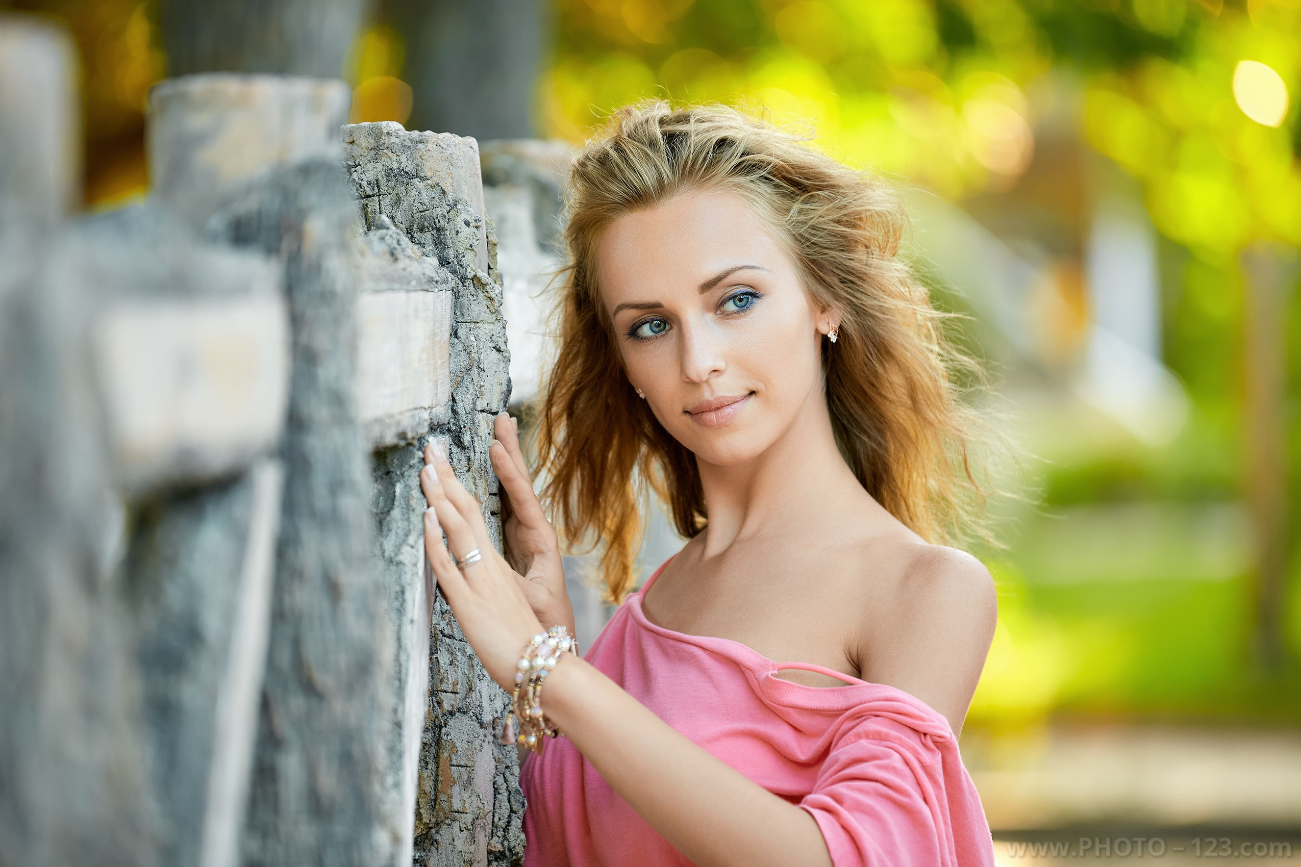 Golden light, natural elegance — Nha Trang portraits