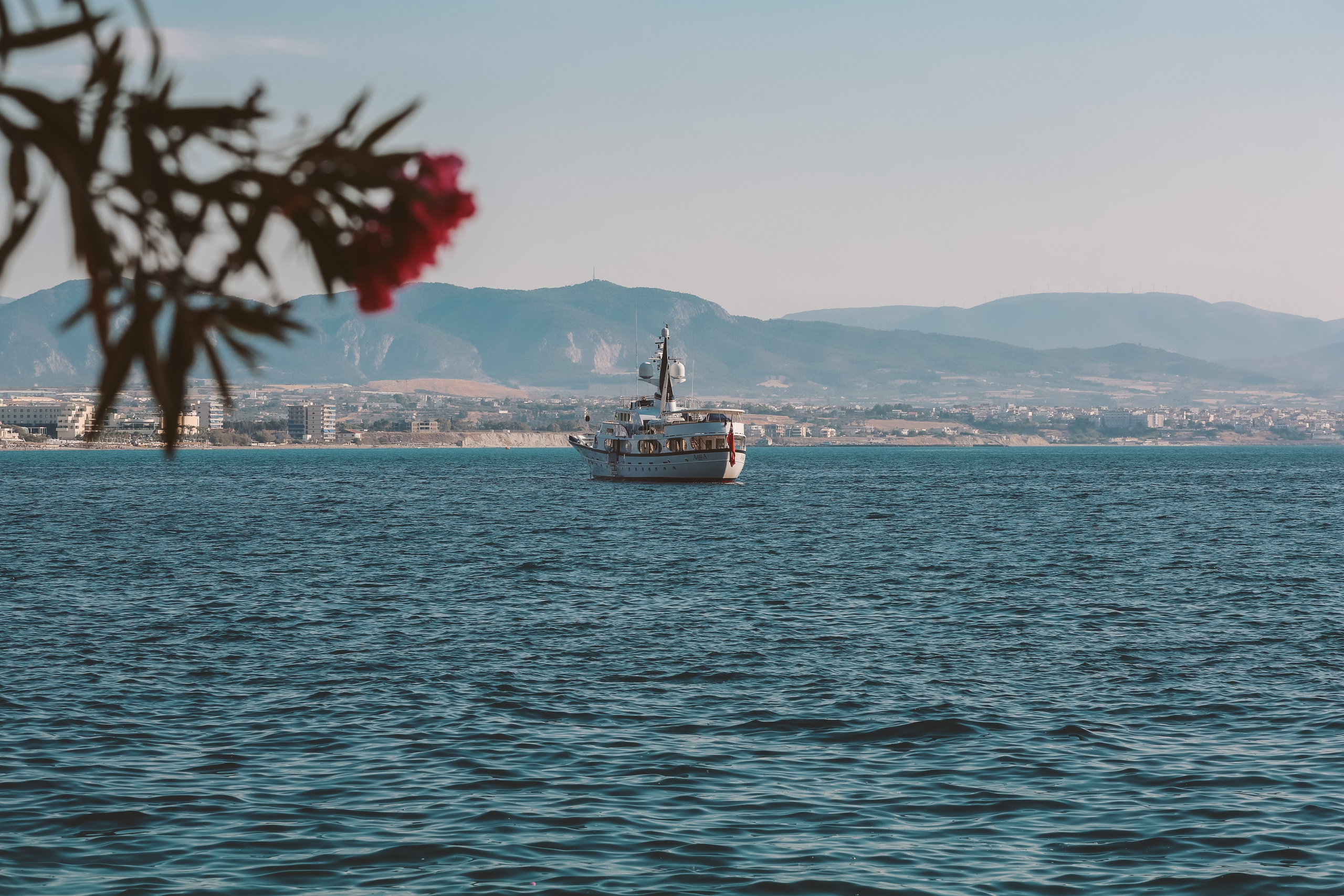 Греция: термальный курорт Лутраки. Дарья Письменюк / Darya Leitstern — фотограф, музыкант, журналист, путешественник
