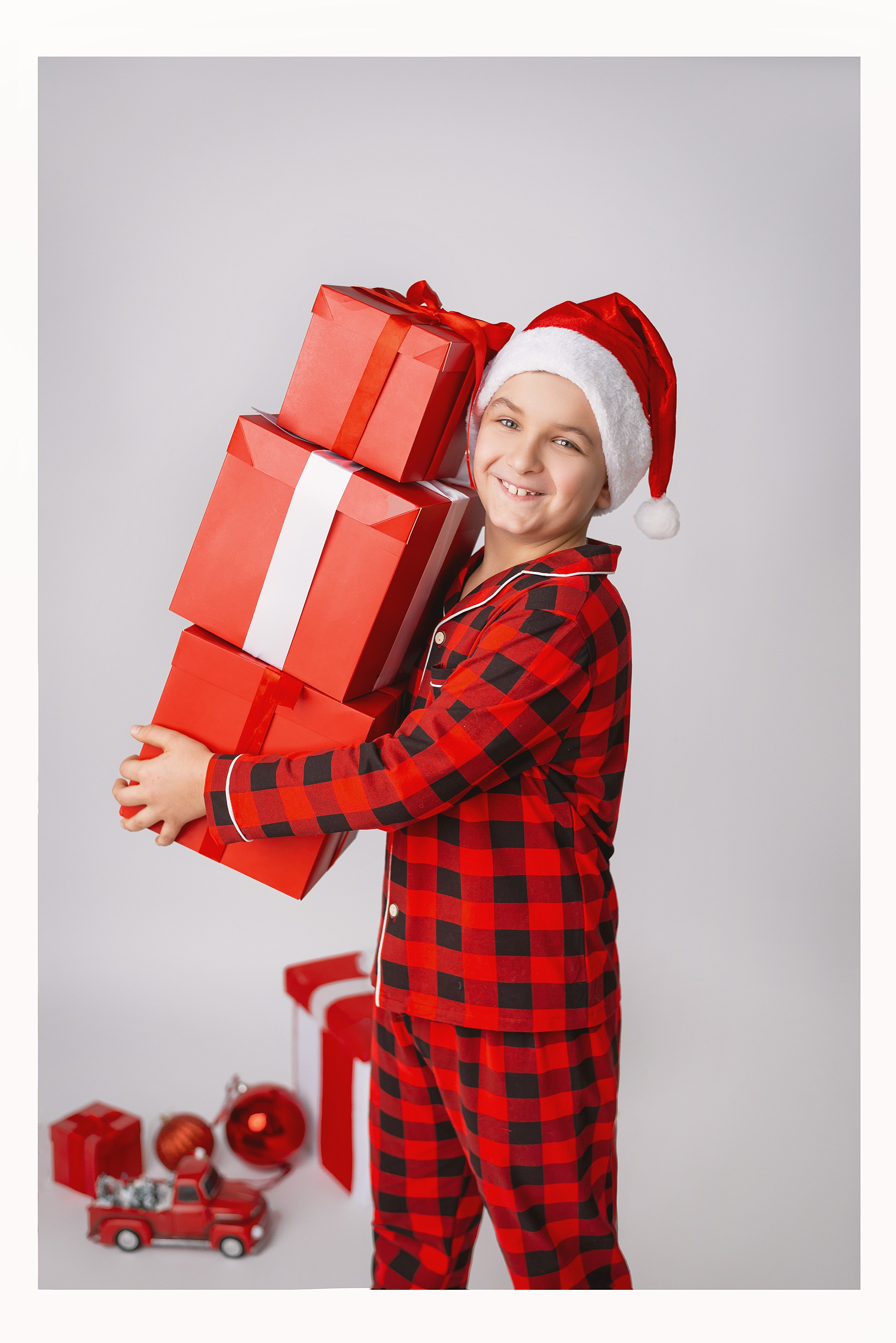 Семейная новогодняя фотосессия детская новогодняяя фотосессия Крымск. Детский и семейный фотограф в г. Крымске