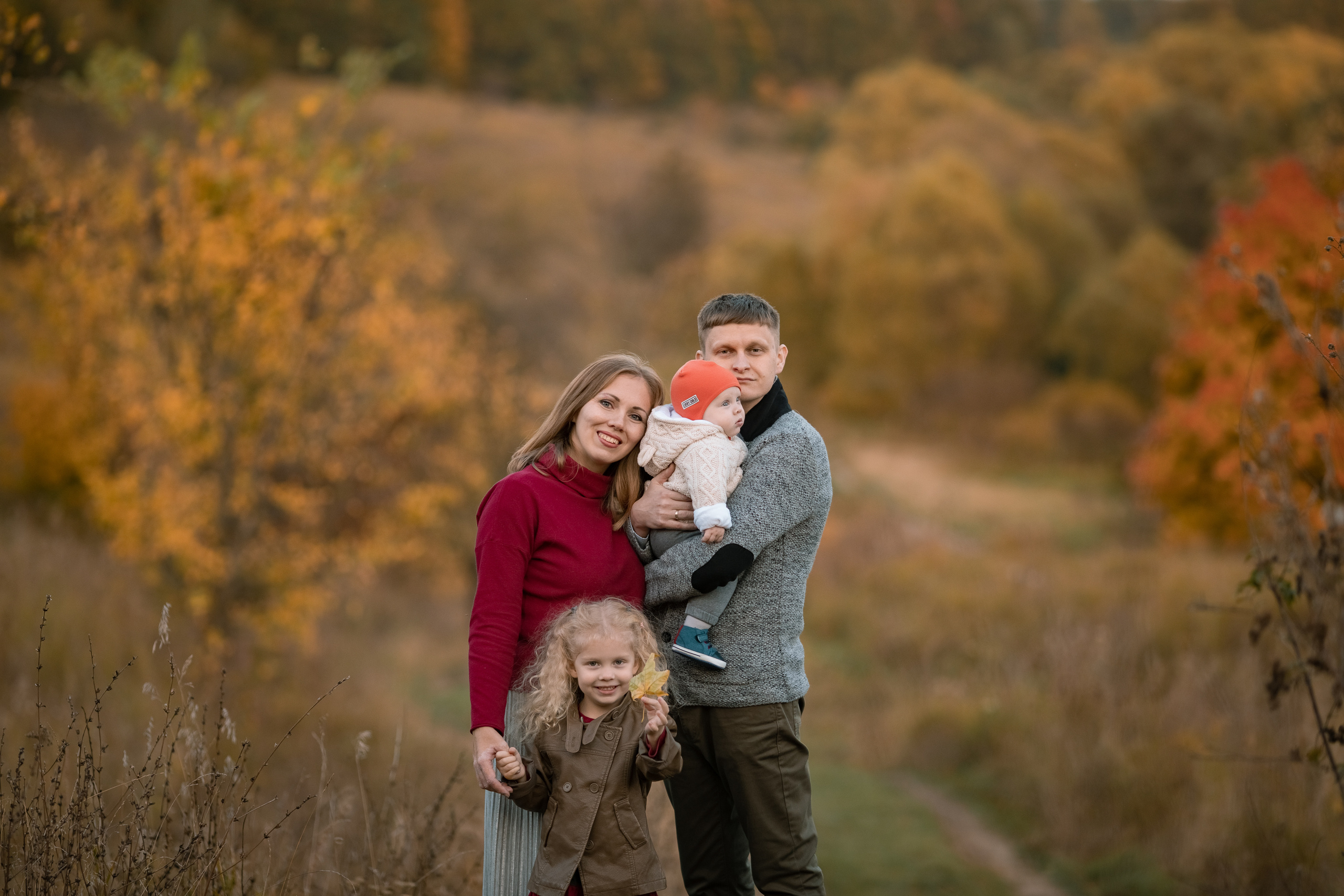 Творческая фотопрогулка для семьи Екатерины и Максима. Женский семейный фотограф Тула Москва Захарова Анна