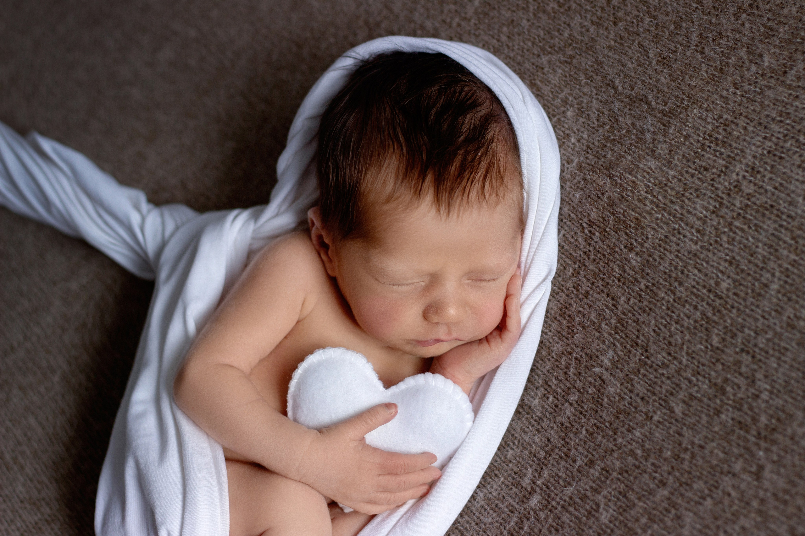 Семейная фотосессия миниатюрного малыша